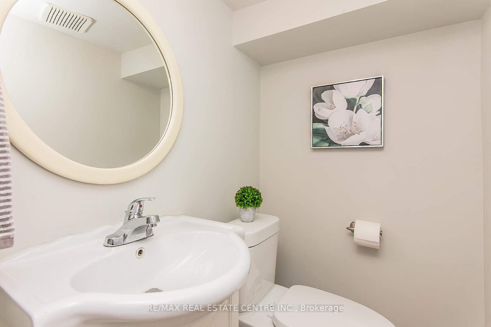 Photo 38 of Unit 6, 511 Oakvale Drive, Waterloo — HOMEH