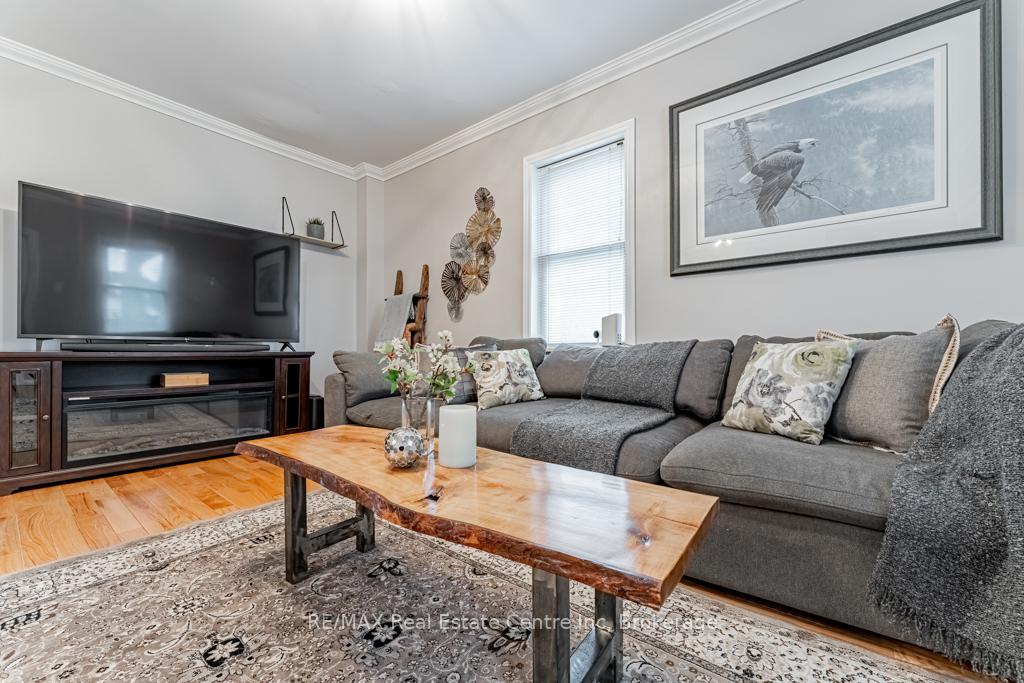 Photo 14 of 14 Riverside Drive W, Woolwich, Elmira — HOMEH