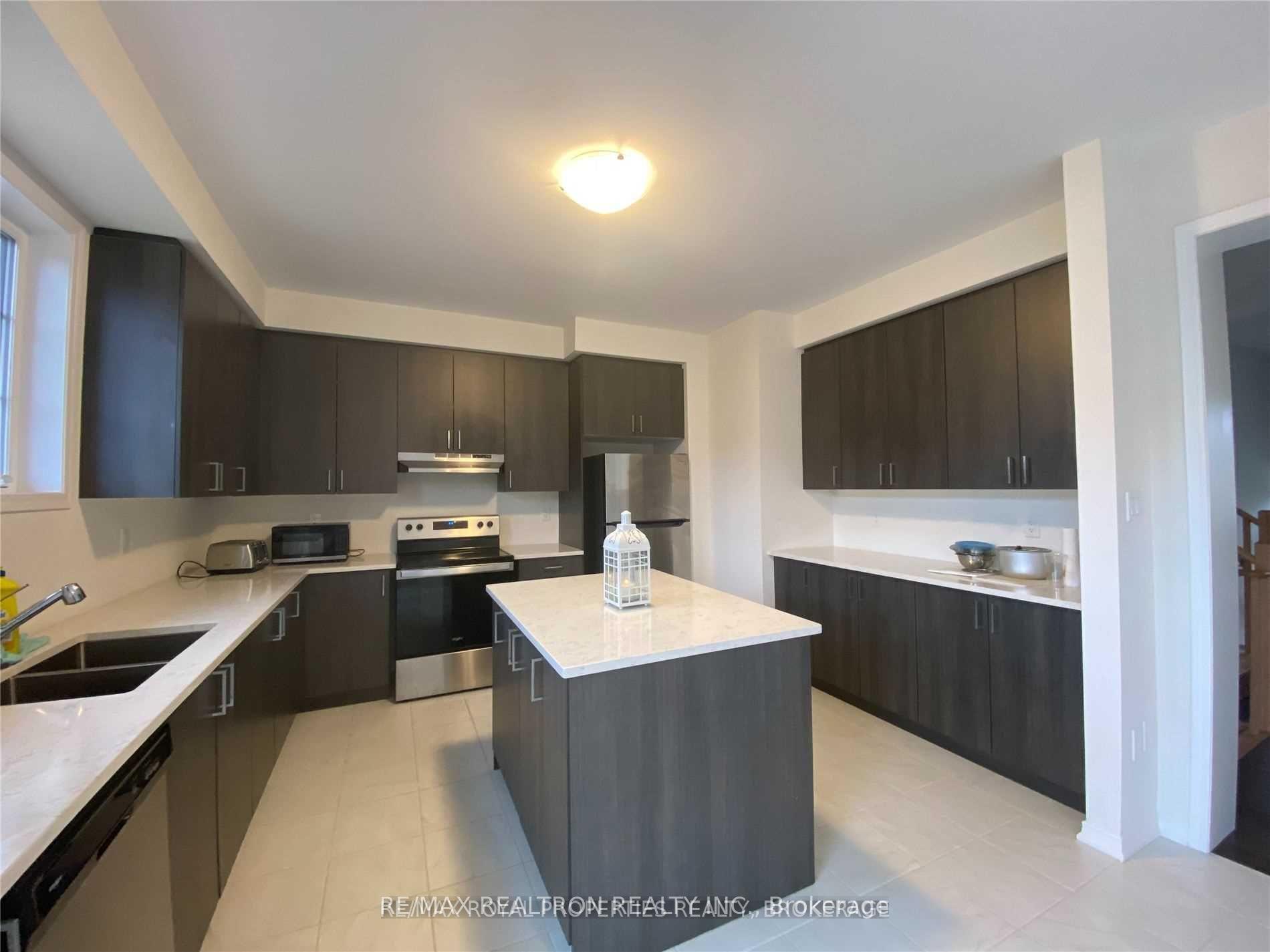 Photo 1 of 364 Coronation Road, Whitby, Rural Whitby — HOMEH
