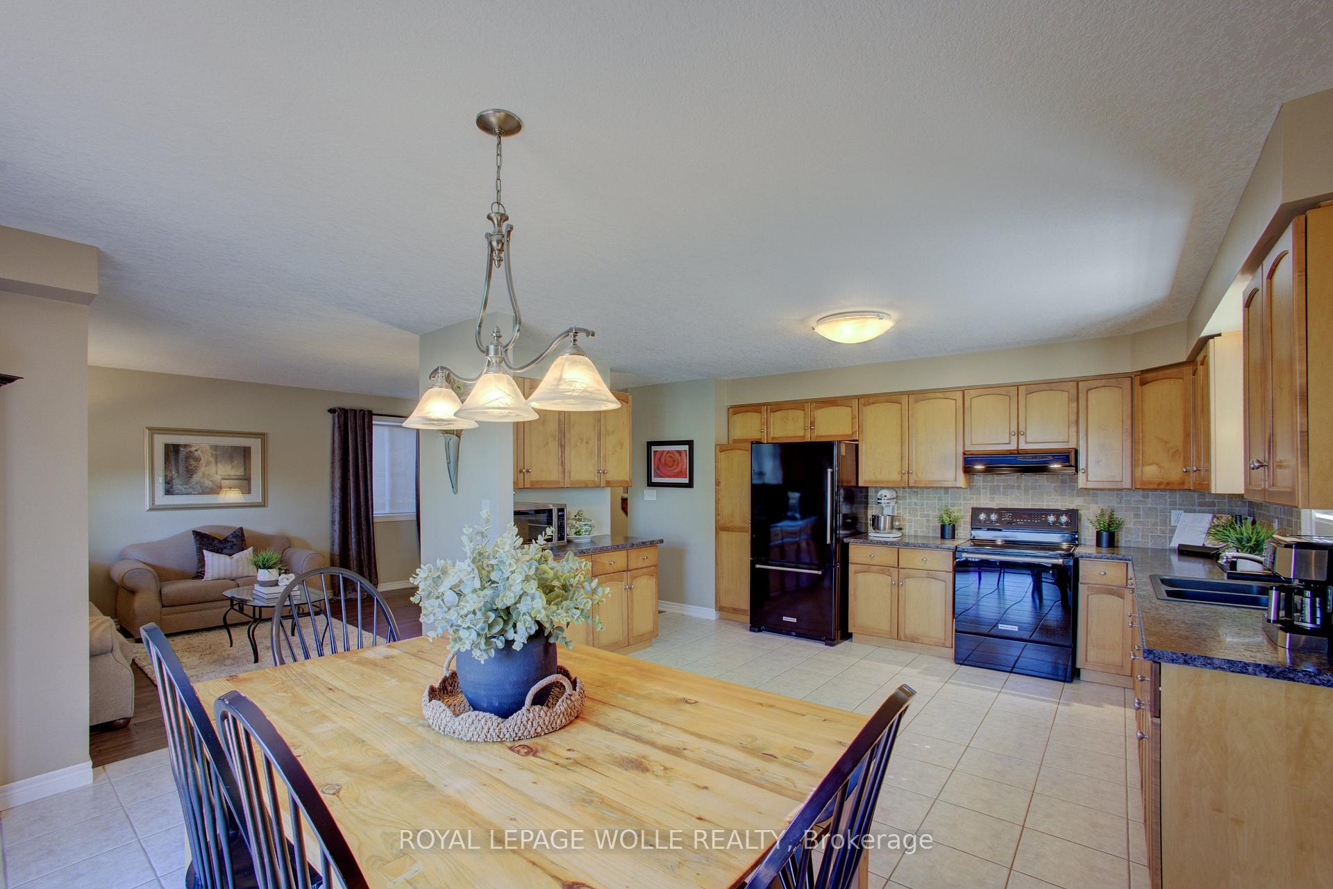 Photo 15 of 58 Muscovey Drive, Woolwich — HOMEH