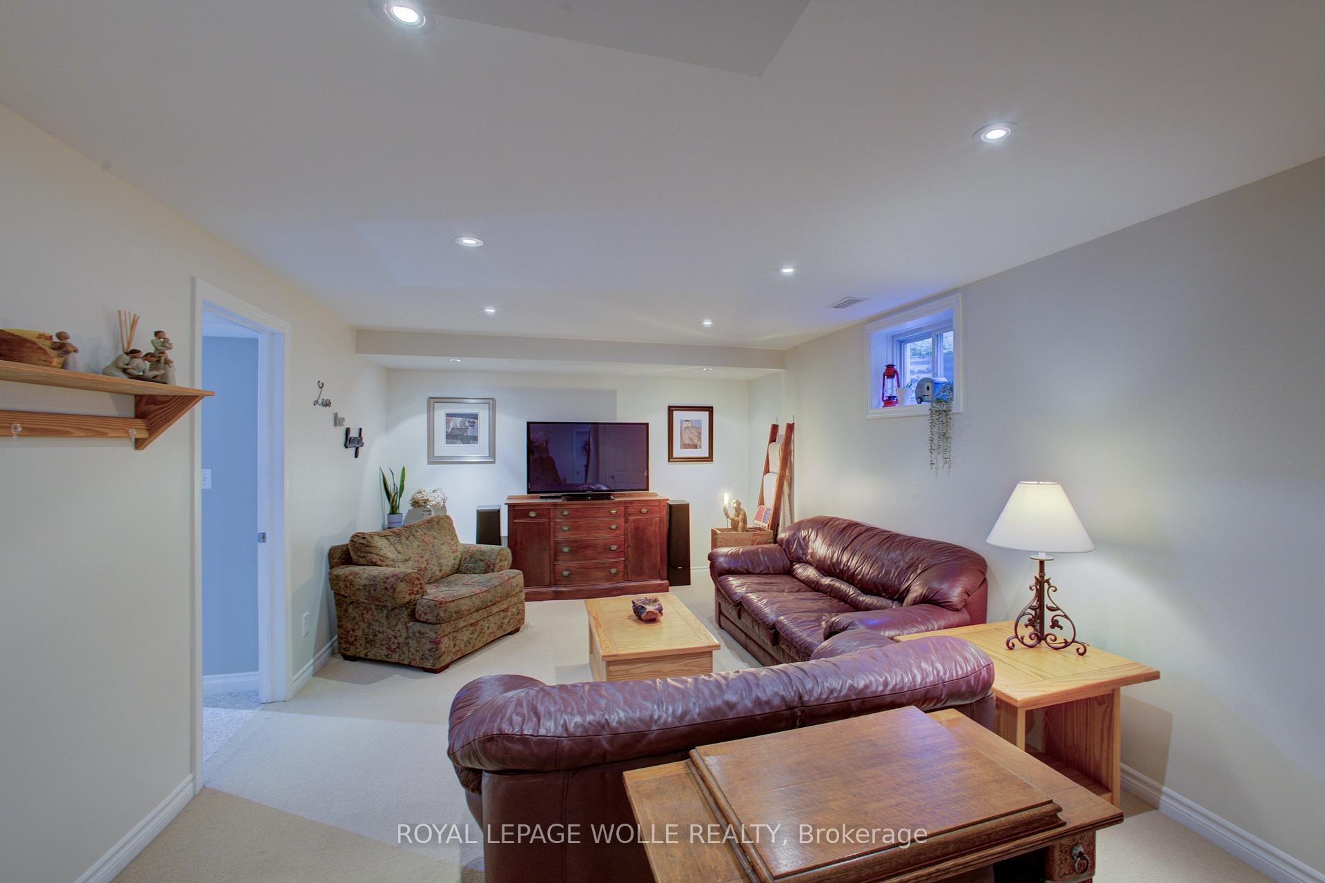Photo 34 of 58 Muscovey Drive, Woolwich — HOMEH