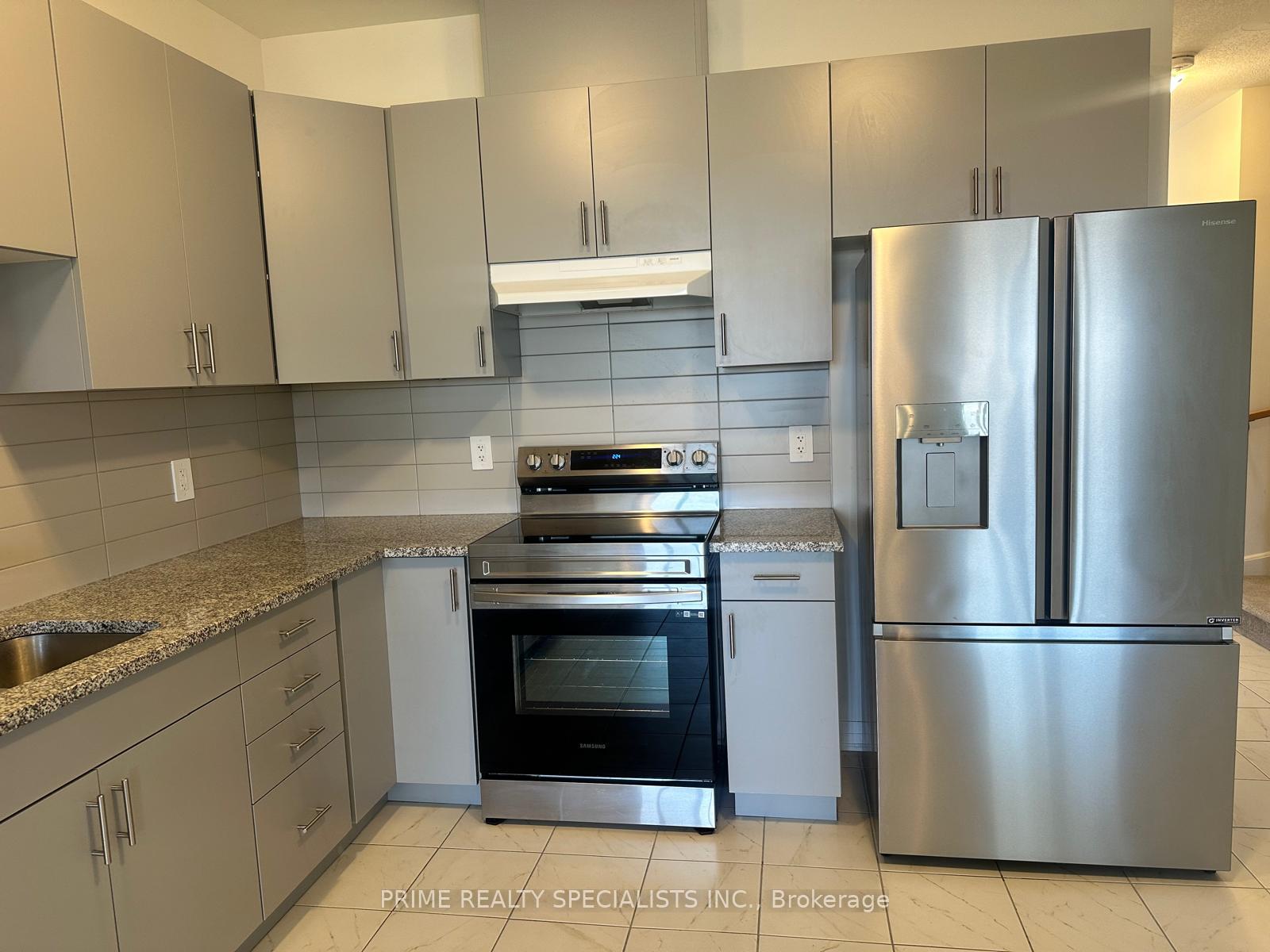Photo 2 of 174 Middleton Street, Zorra, Thamesford — HOMEH