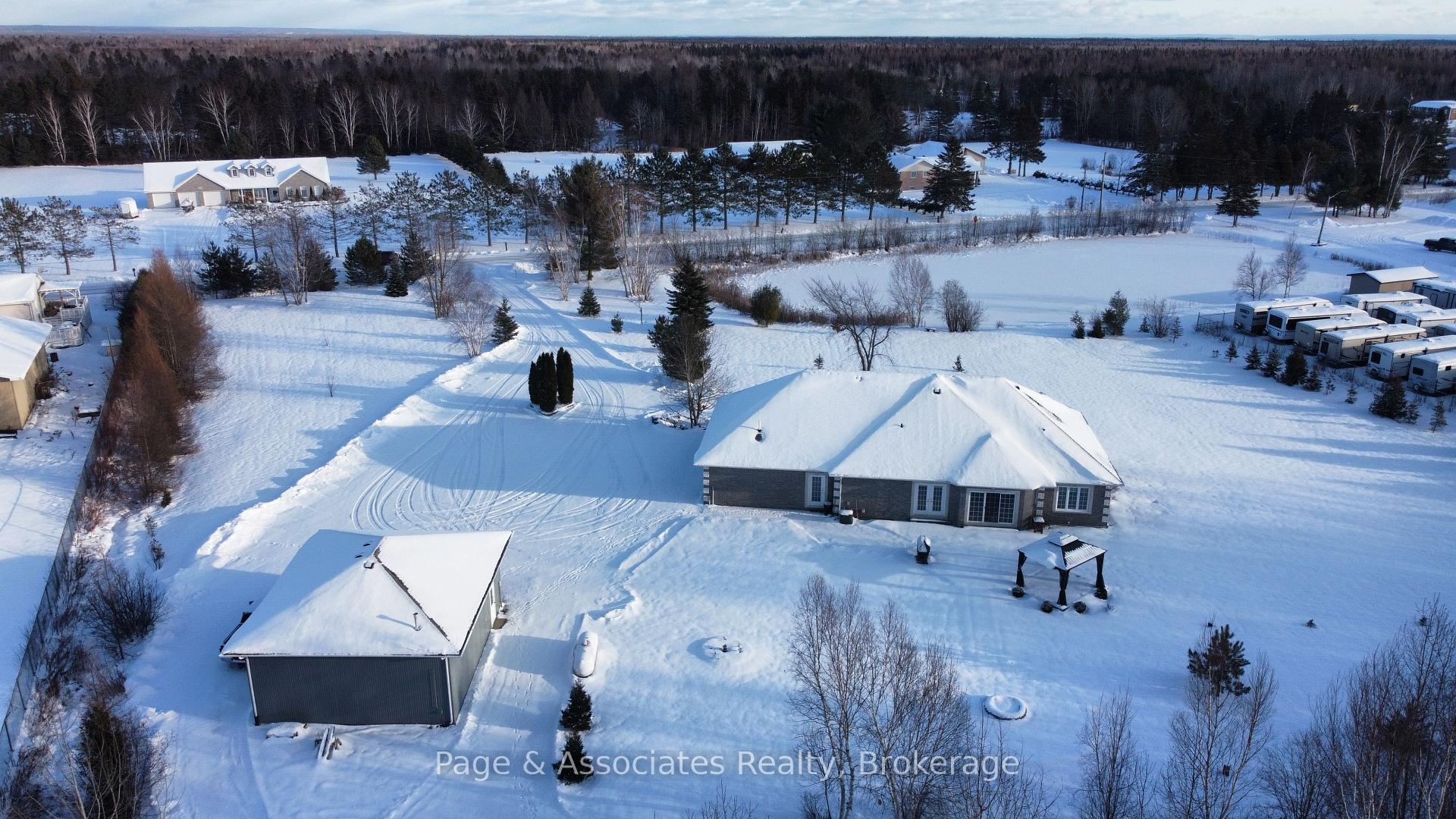 Photo 2 of 53 Golf Course Road, West Nipissing, Sturgeon Falls — HOMEH