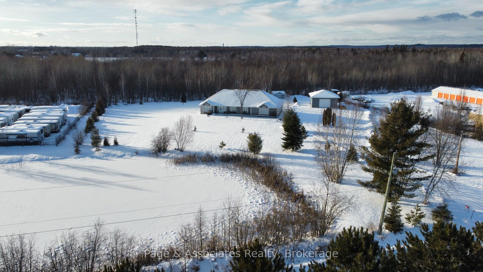 Photo 3 of 53 Golf Course Road, West Nipissing, Sturgeon Falls — HOMEH