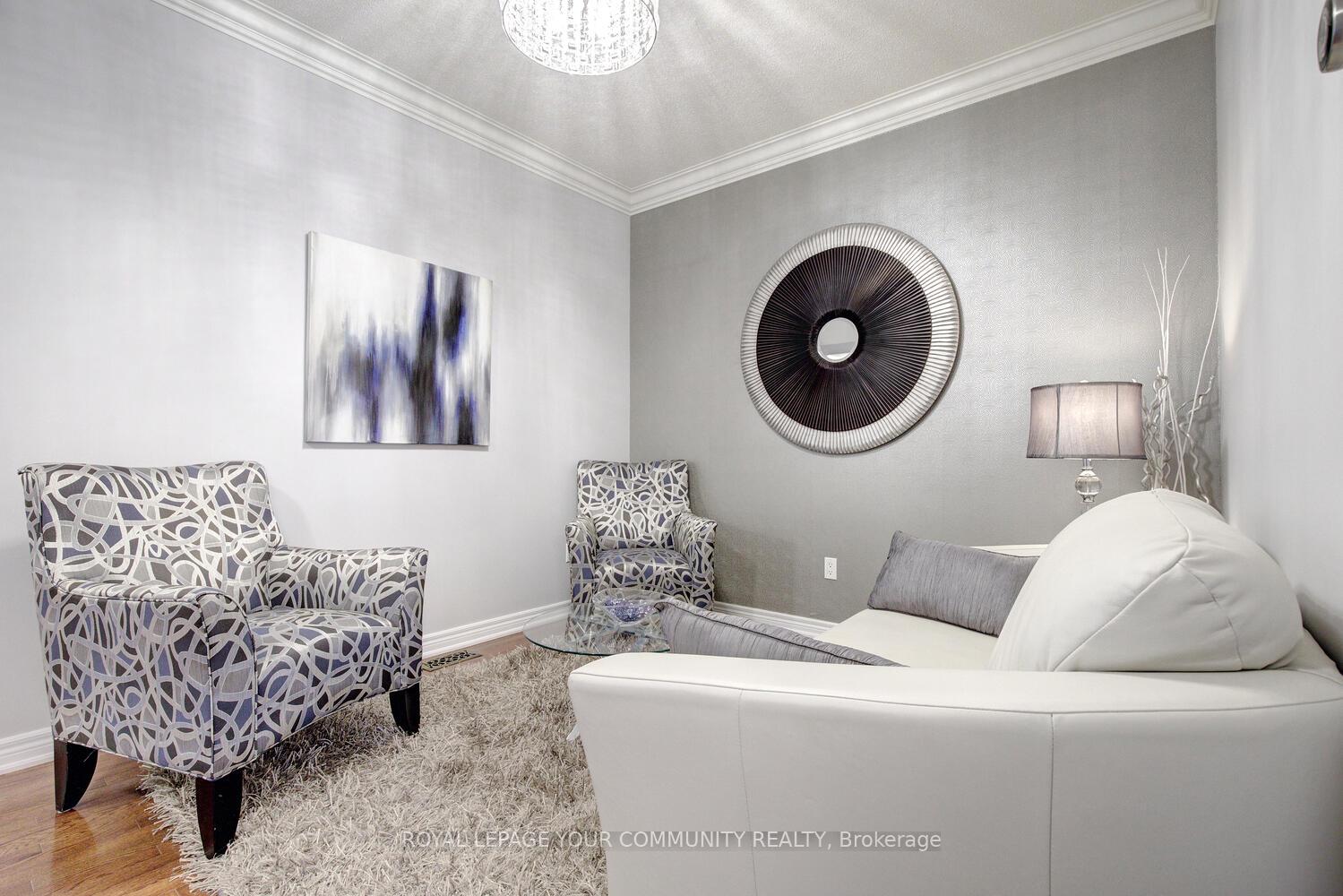 Photo 6 of 121 Mahogany Forest Drive, Vaughan, Patterson — HOMEH