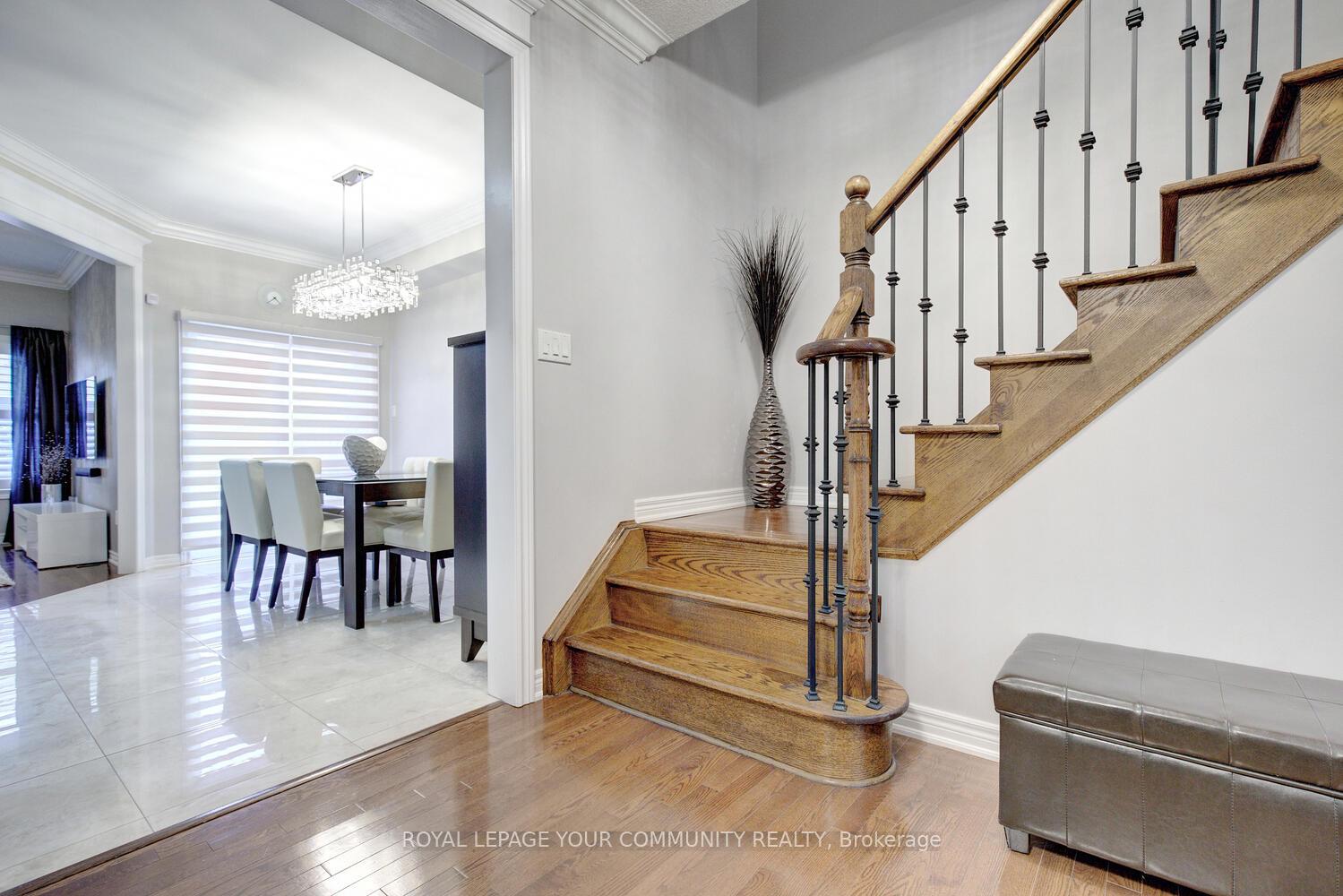 Photo 7 of 121 Mahogany Forest Drive, Vaughan, Patterson — HOMEH