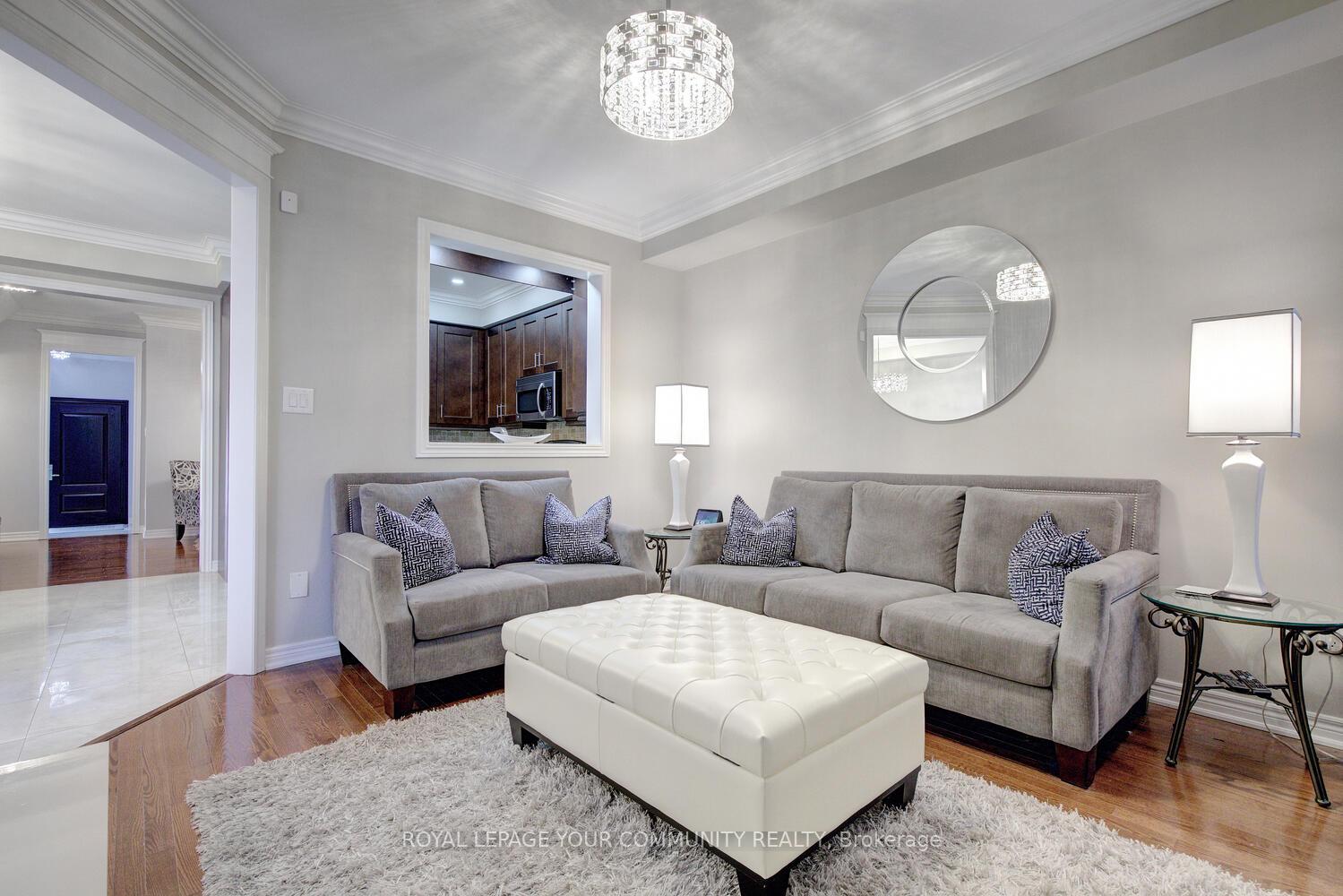 Photo 21 of 121 Mahogany Forest Drive, Vaughan, Patterson — HOMEH