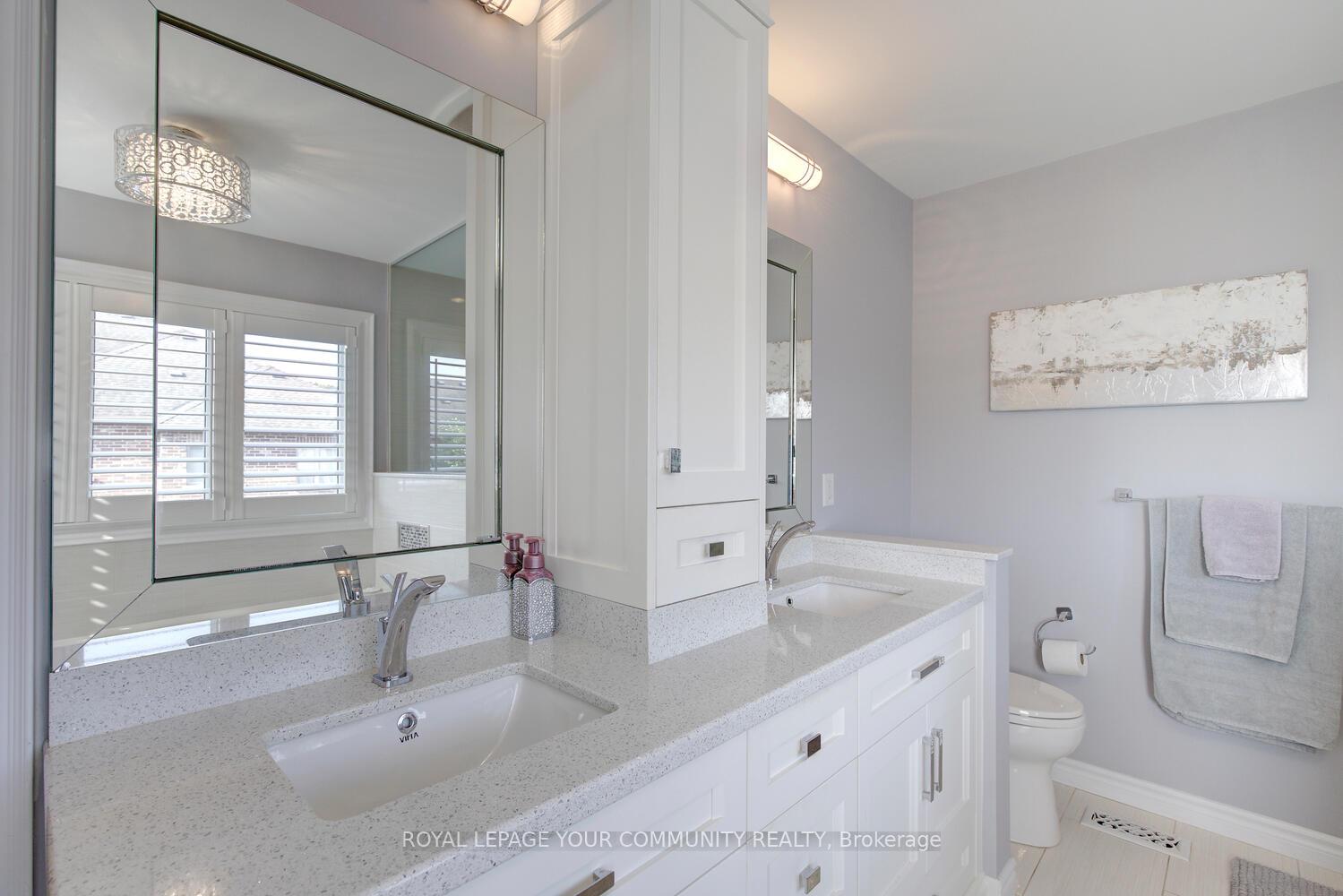 Photo 34 of 121 Mahogany Forest Drive, Vaughan, Patterson — HOMEH