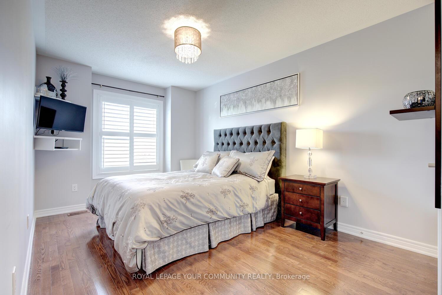Photo 39 of 121 Mahogany Forest Drive, Vaughan, Patterson — HOMEH