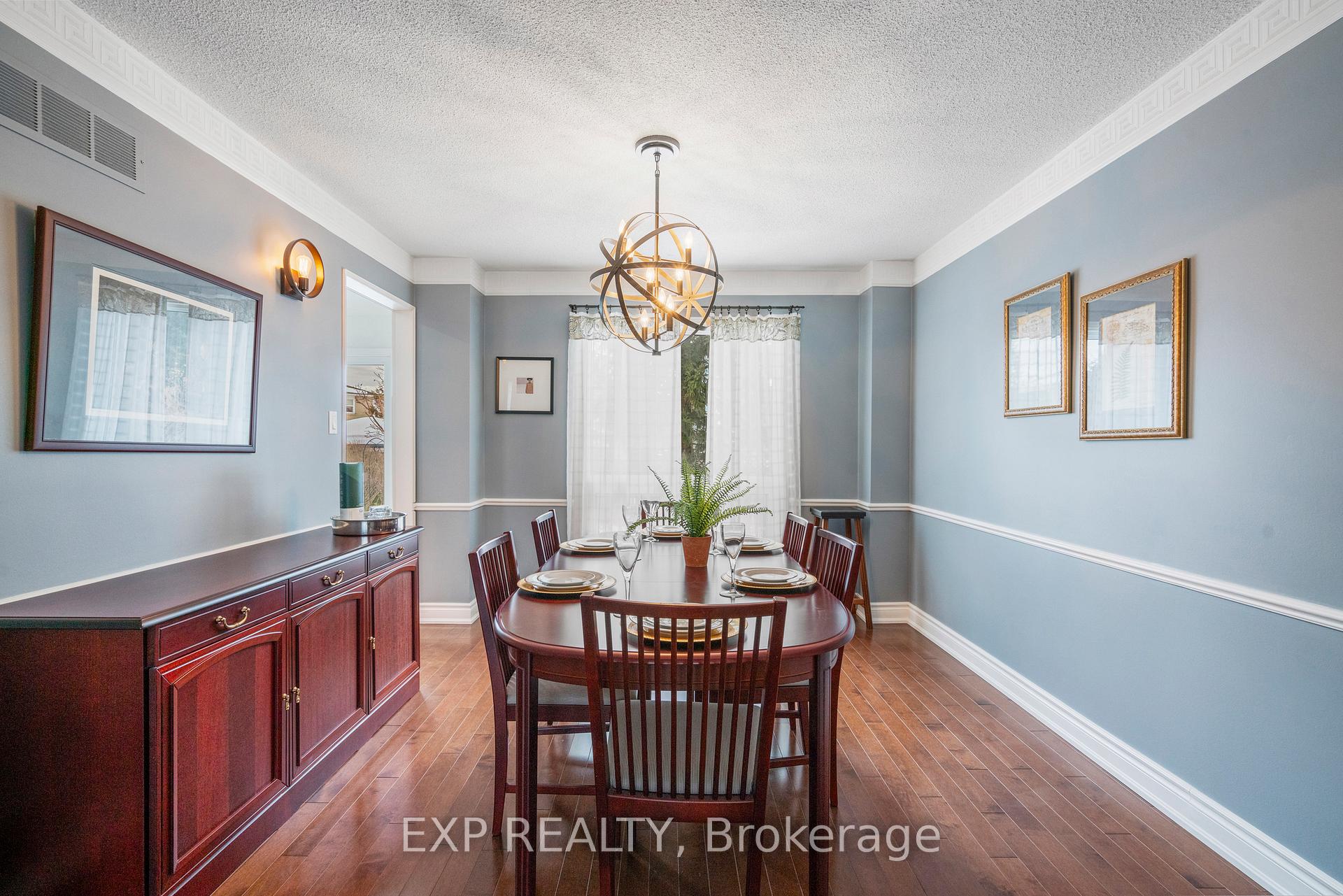 Photo 8 of 348 Raymerville Drive, Markham, Raymerville — HOMEH