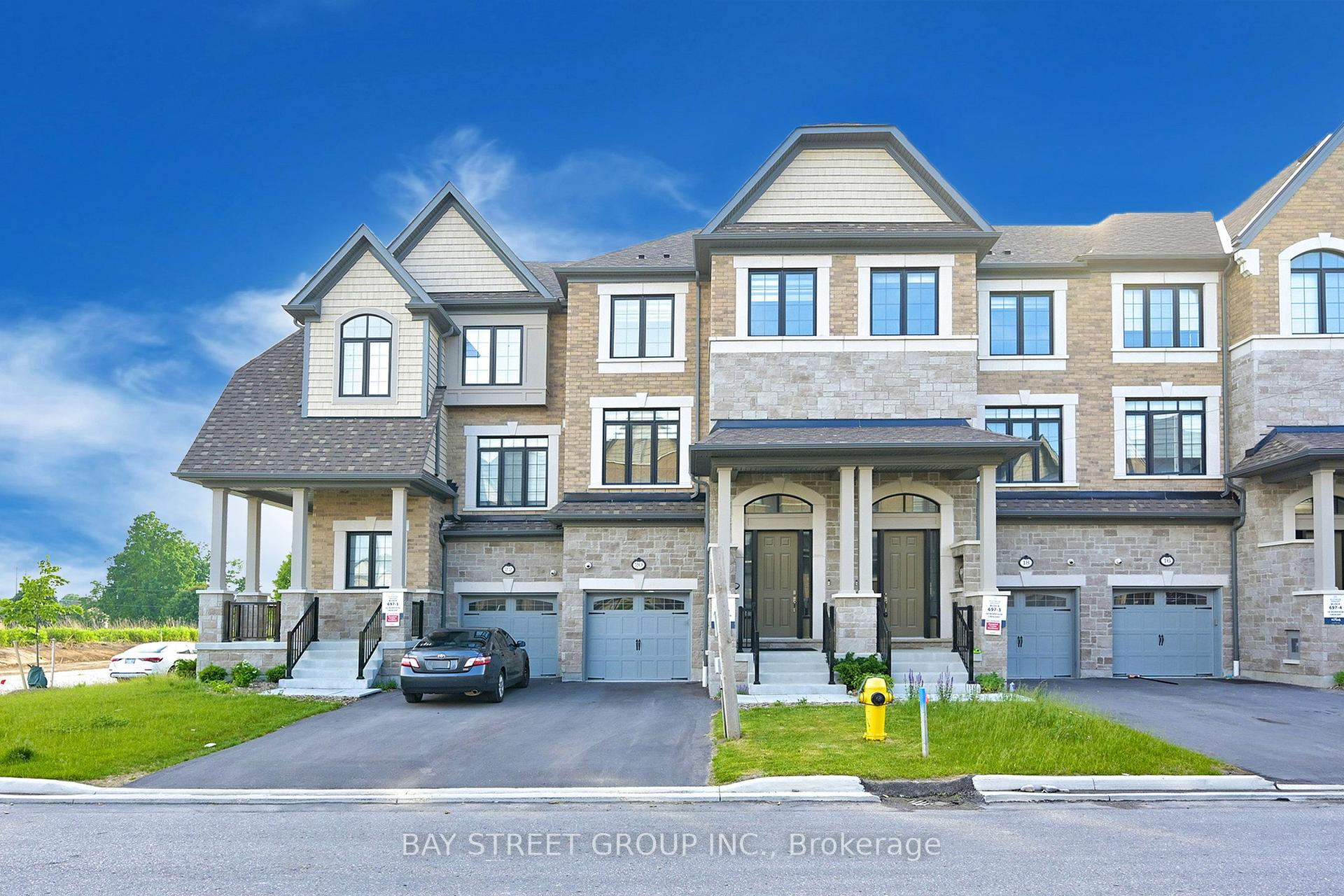 Photo 1 of 20 Morrison Crescent, Whitby, Rural Whitby — HOMEH