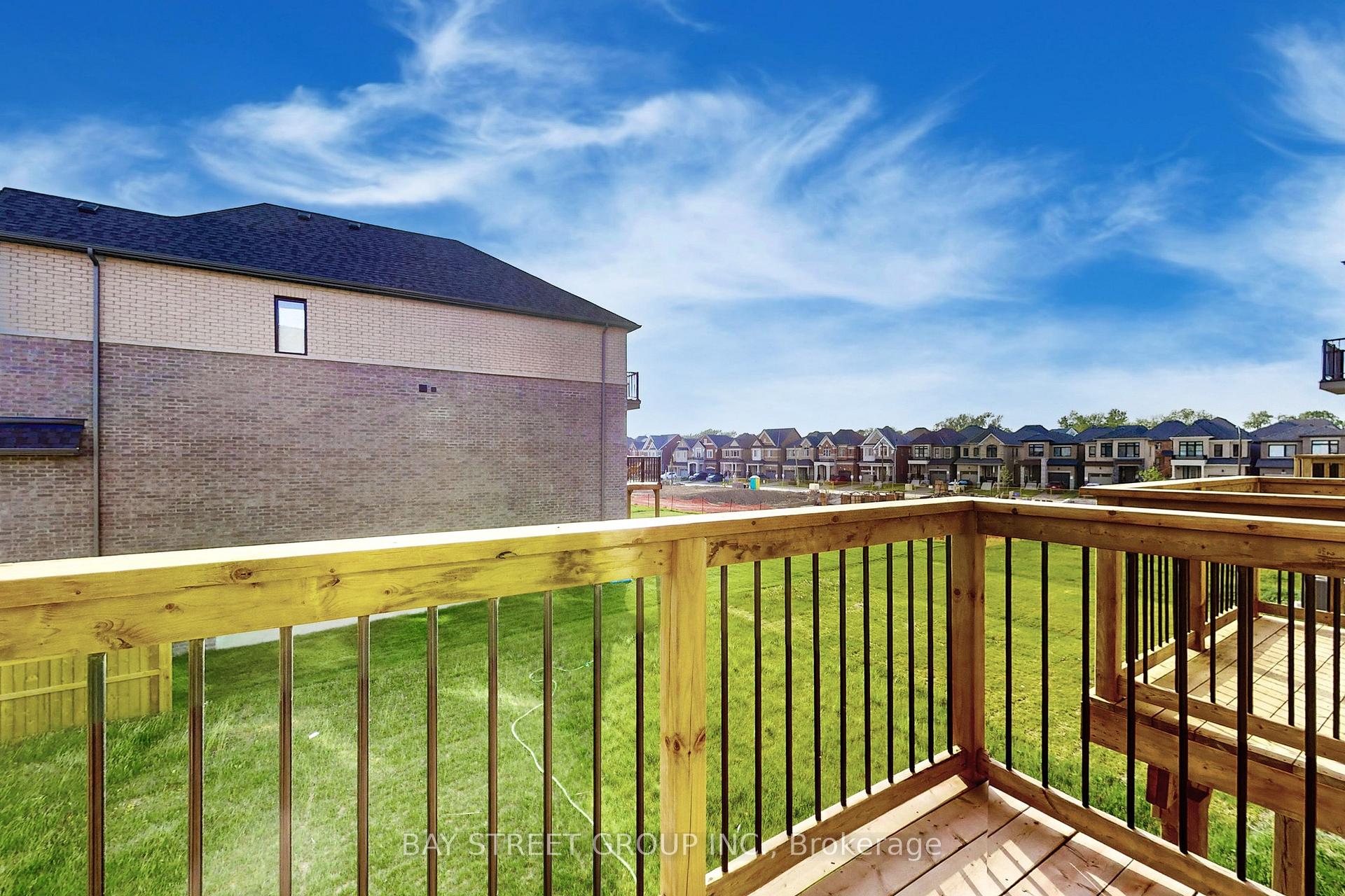 Photo 38 of 20 Morrison Crescent, Whitby, Rural Whitby — HOMEH