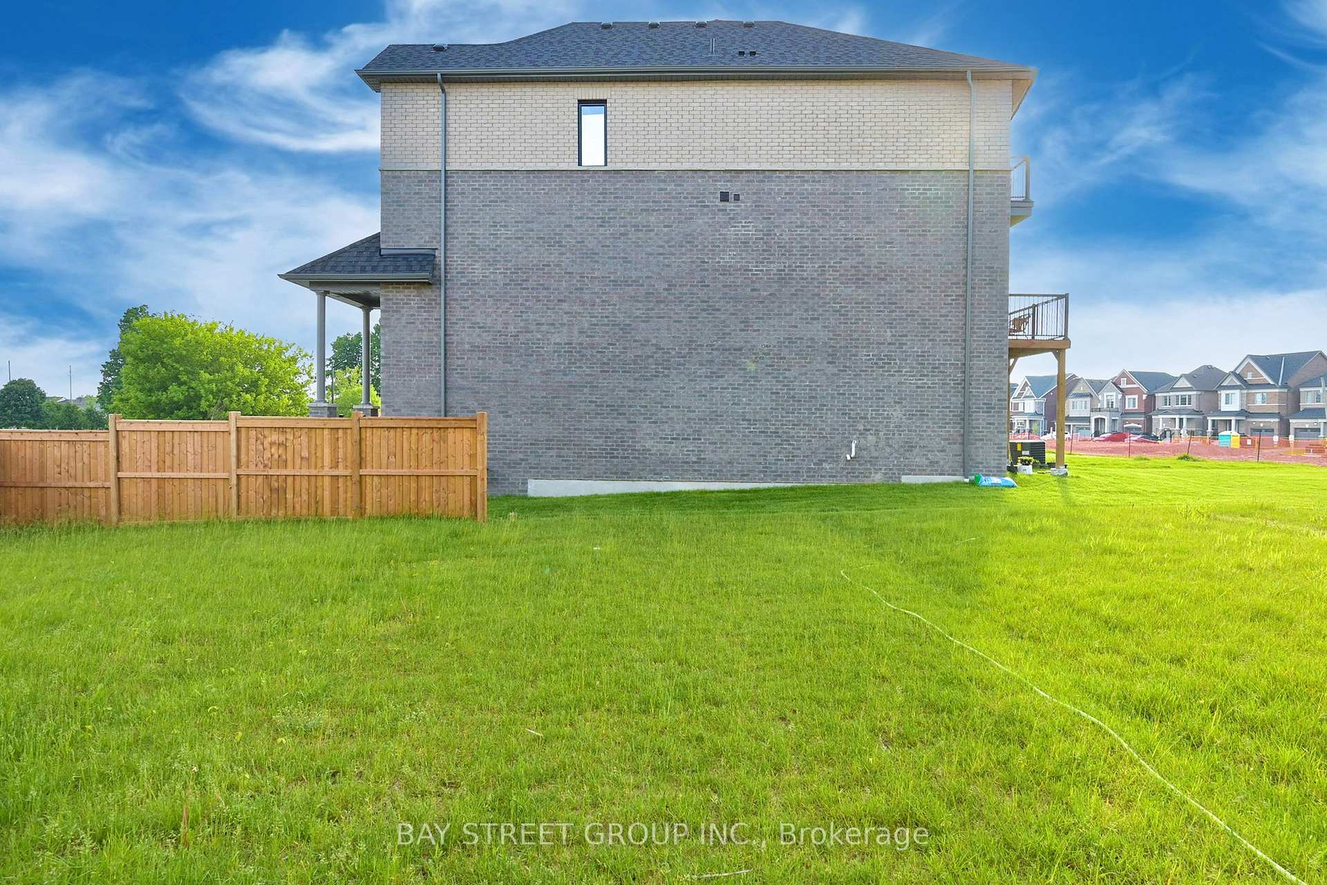 Photo 44 of 20 Morrison Crescent, Whitby, Rural Whitby — HOMEH