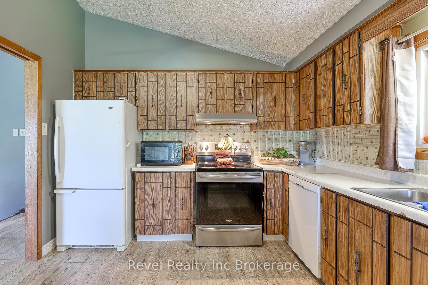 Photo 19 of 843540 Road 84, Zorra, Embro — HOMEH