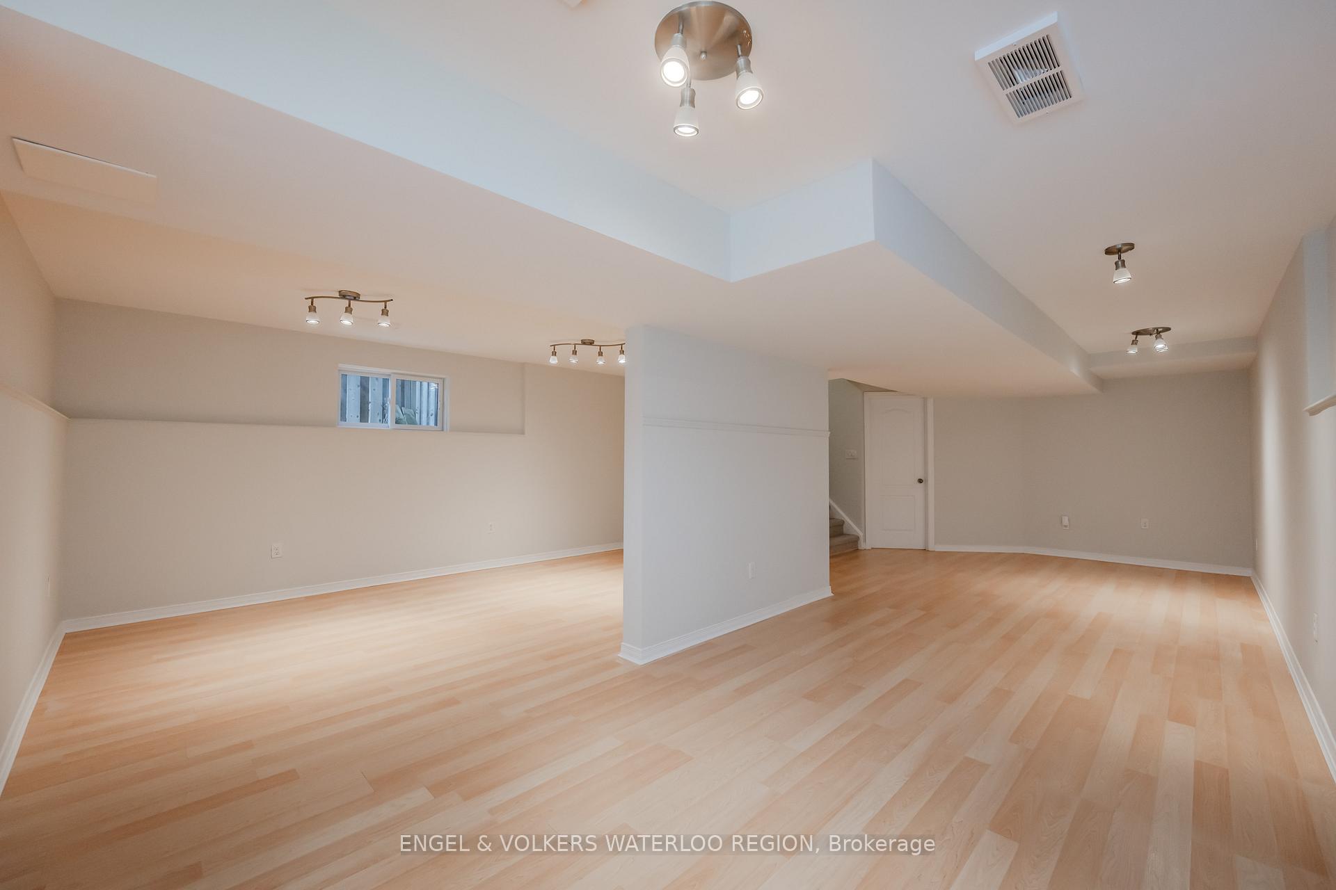 Photo 30 of 703 Karlsfeld Road, Waterloo — HOMEH