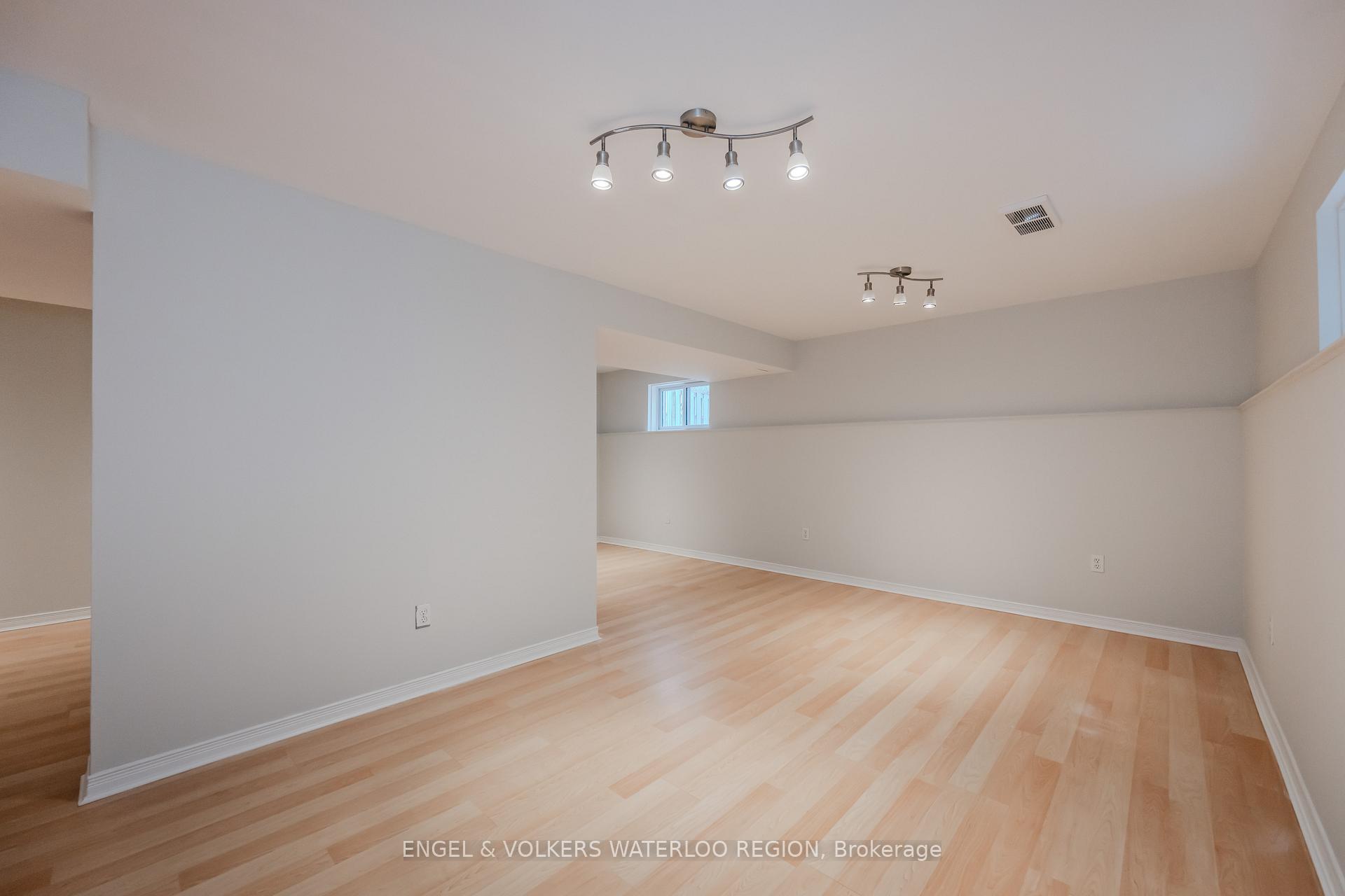 Photo 32 of 703 Karlsfeld Road, Waterloo — HOMEH