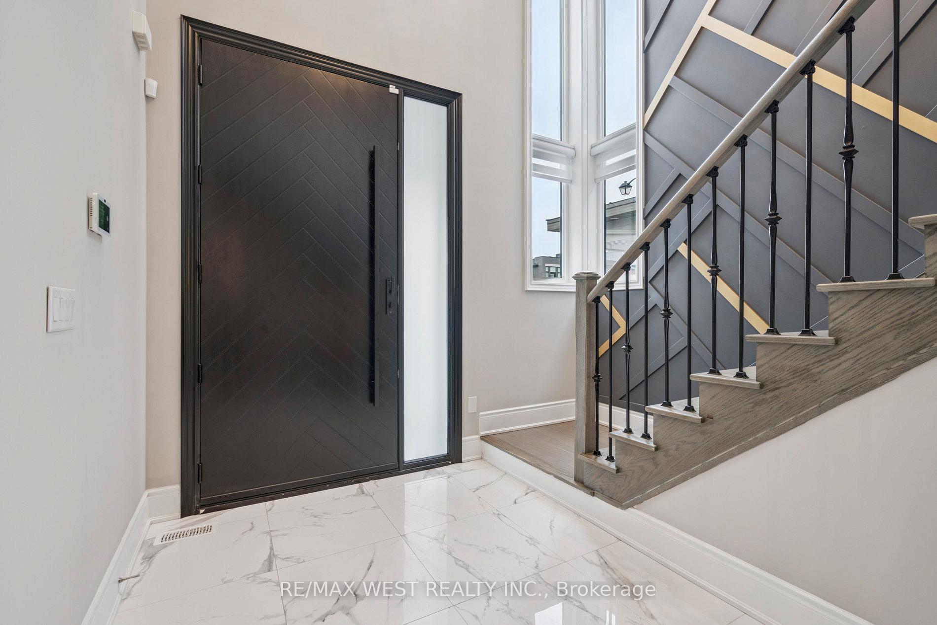 Photo 6 of 54 Stilton Avenue, Vaughan, Kleinburg — HOMEH