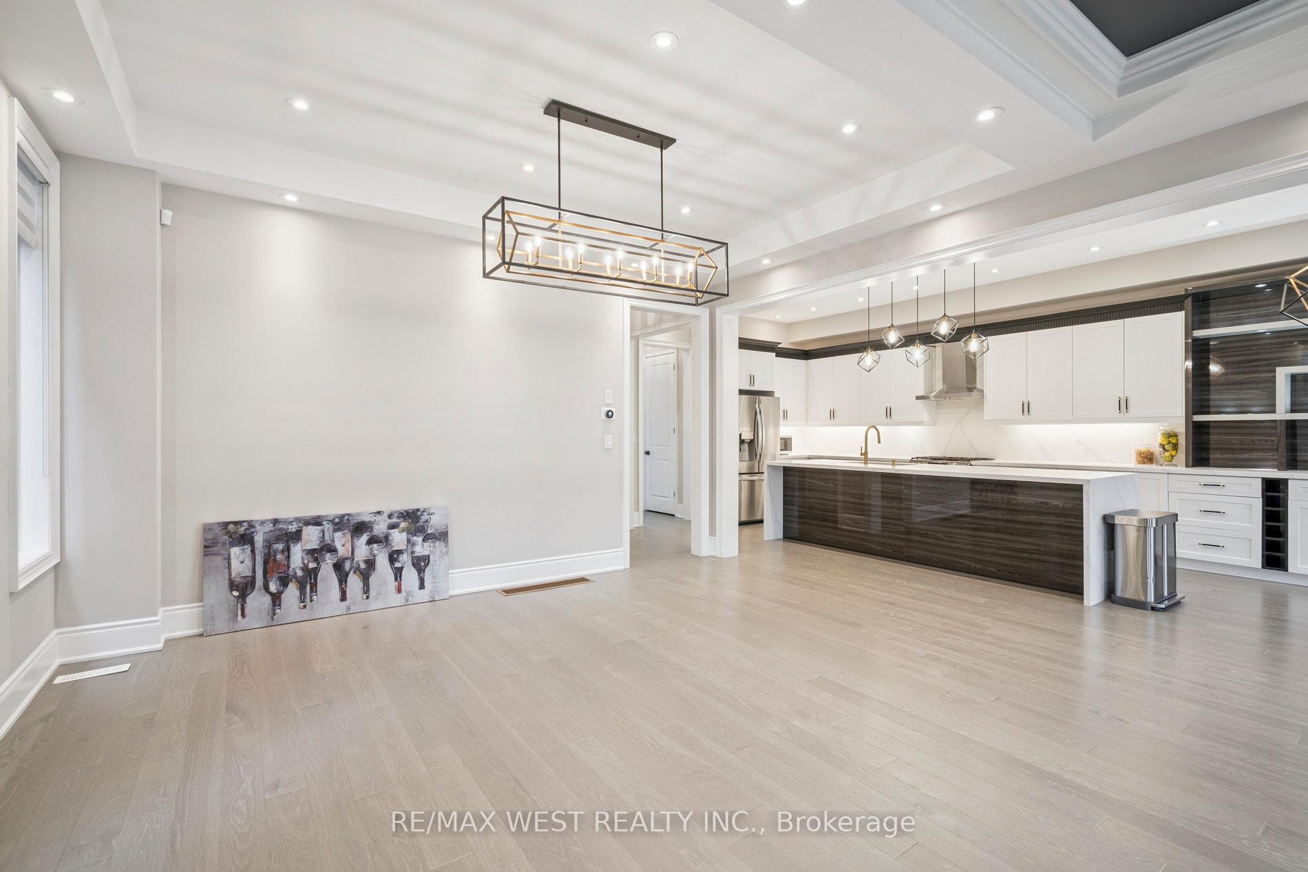 Photo 16 of 54 Stilton Avenue, Vaughan, Kleinburg — HOMEH