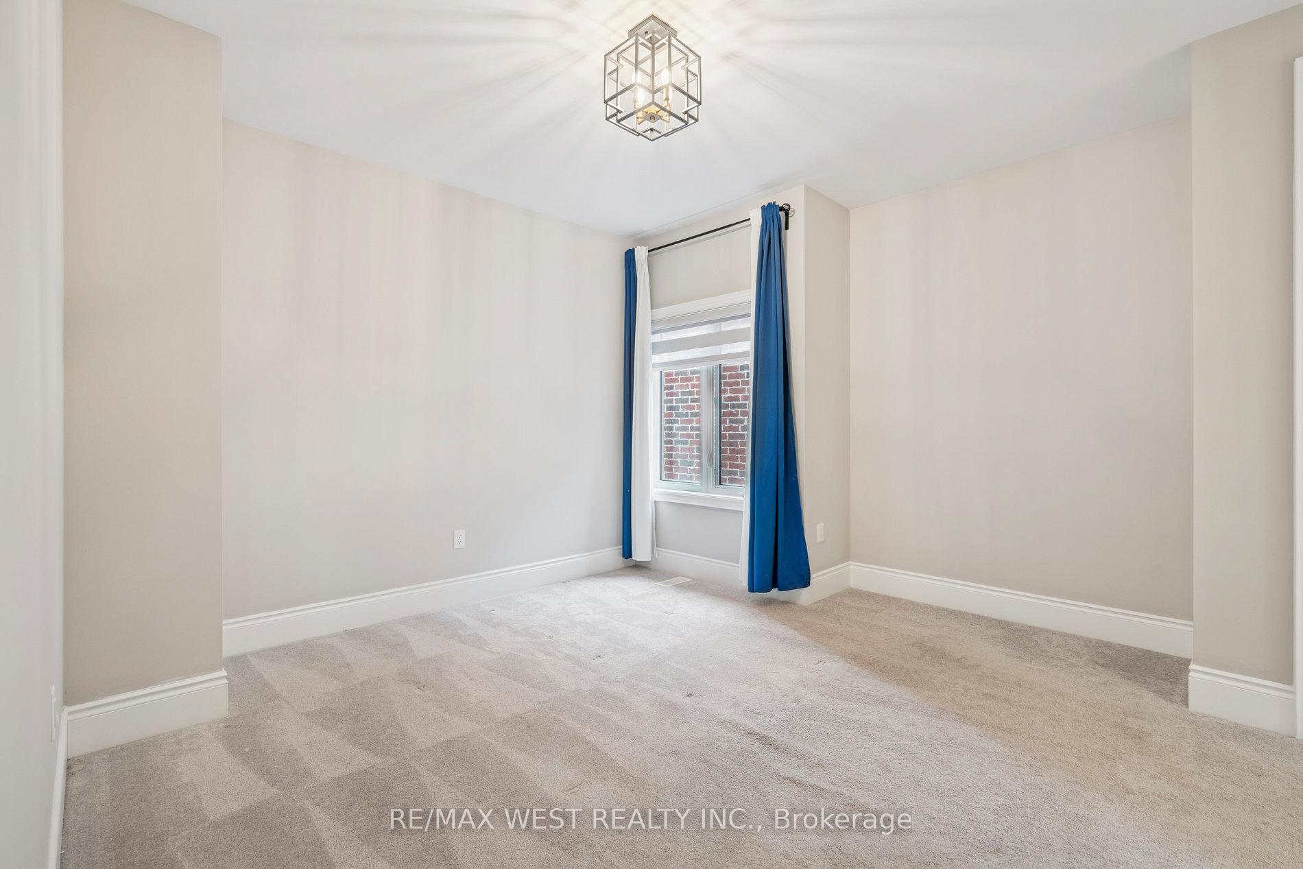 Photo 31 of 54 Stilton Avenue, Vaughan, Kleinburg — HOMEH