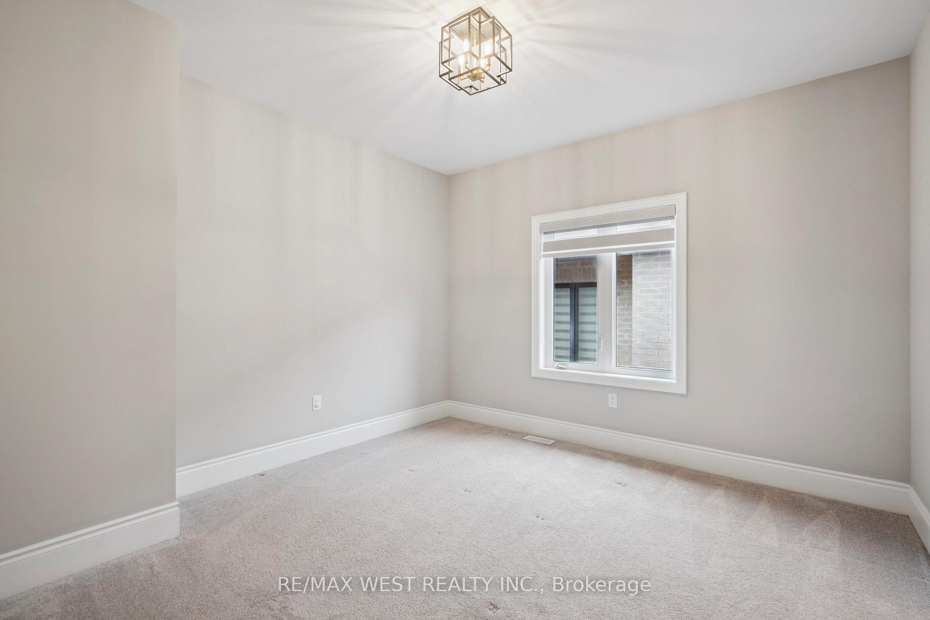 Photo 36 of 54 Stilton Avenue, Vaughan, Kleinburg — HOMEH