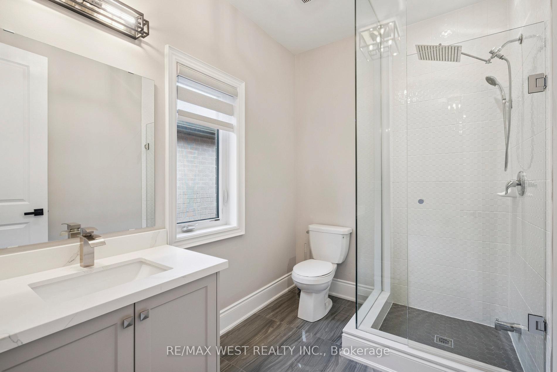 Photo 39 of 54 Stilton Avenue, Vaughan, Kleinburg — HOMEH