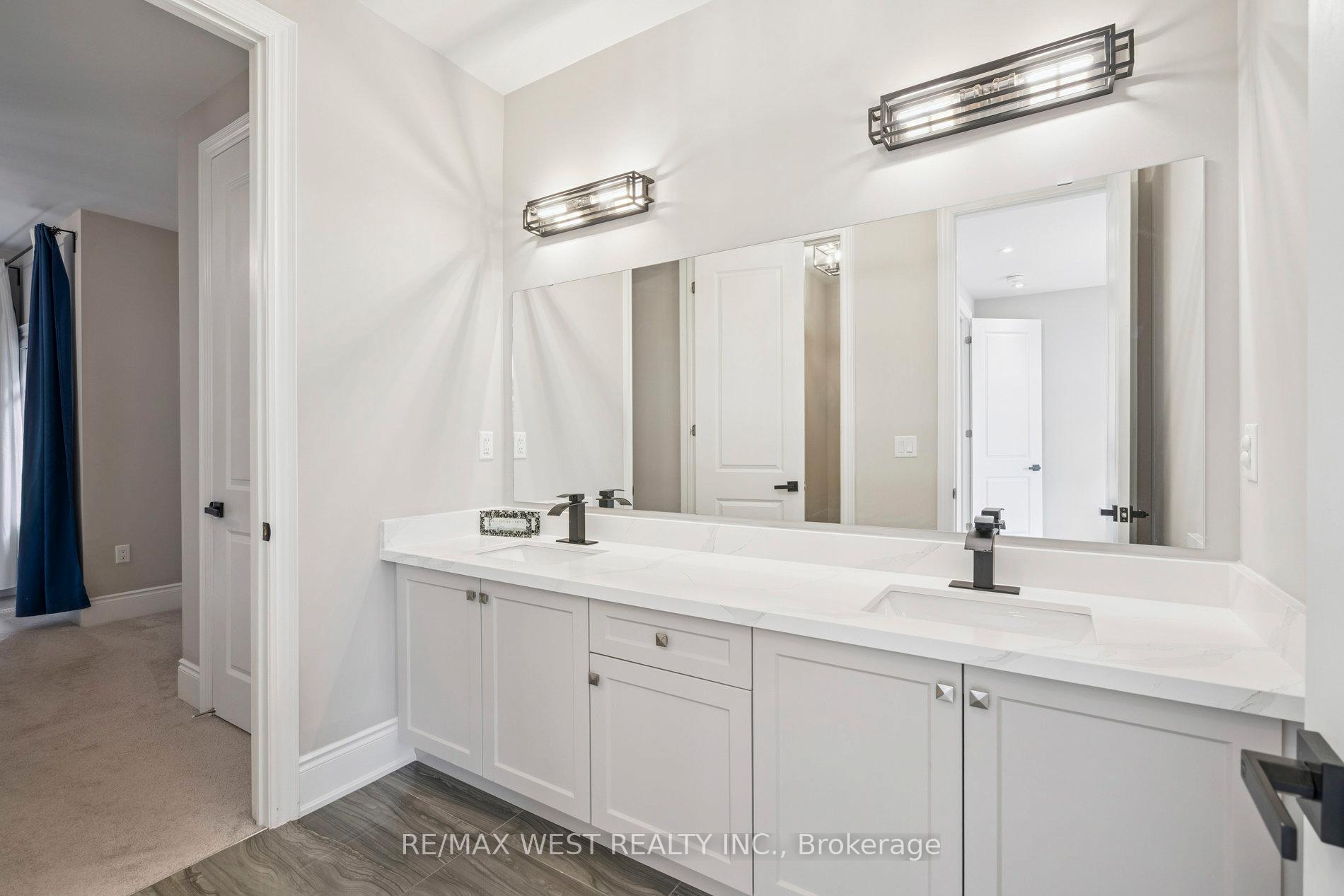 Photo 40 of 54 Stilton Avenue, Vaughan, Kleinburg — HOMEH