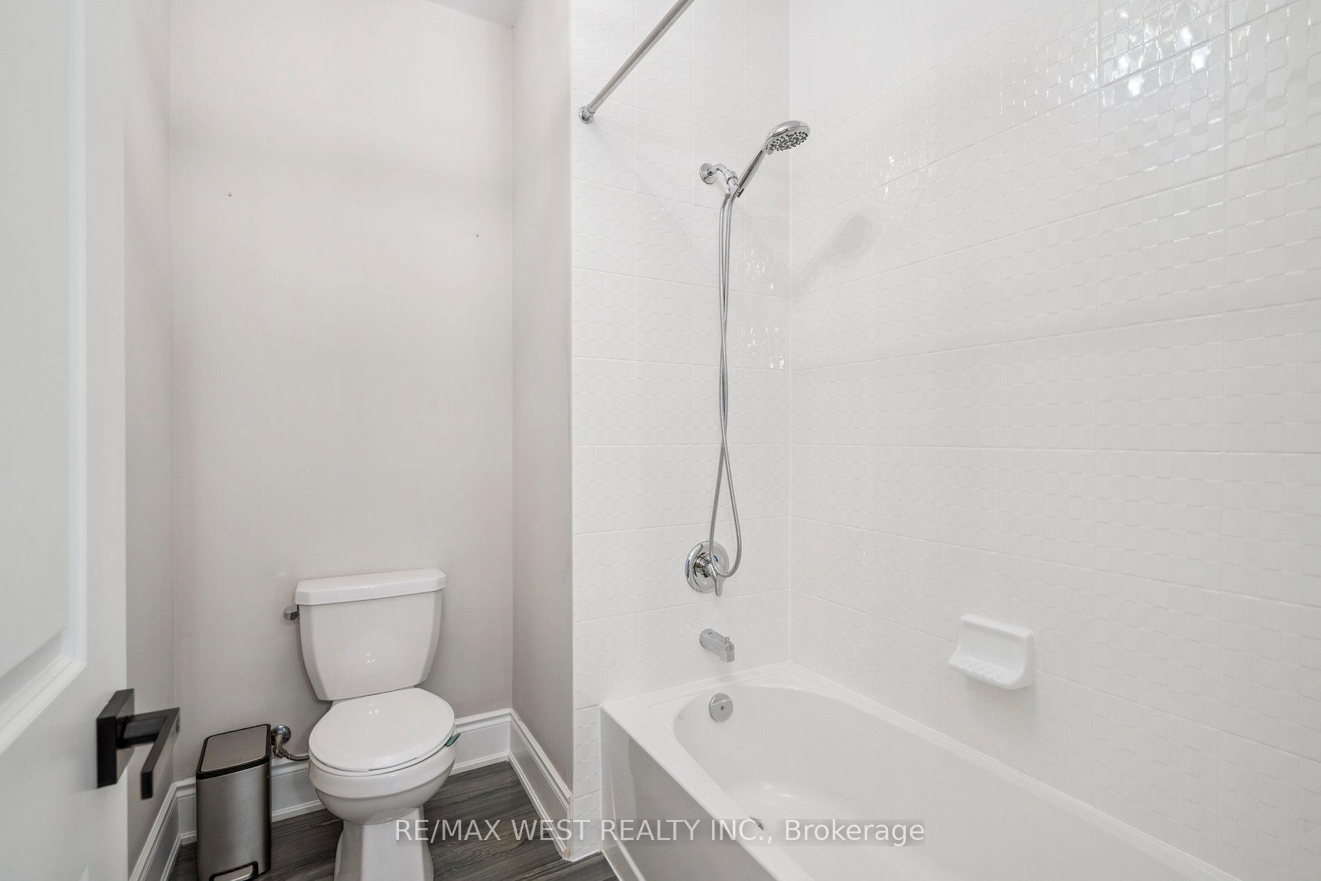 Photo 41 of 54 Stilton Avenue, Vaughan, Kleinburg — HOMEH