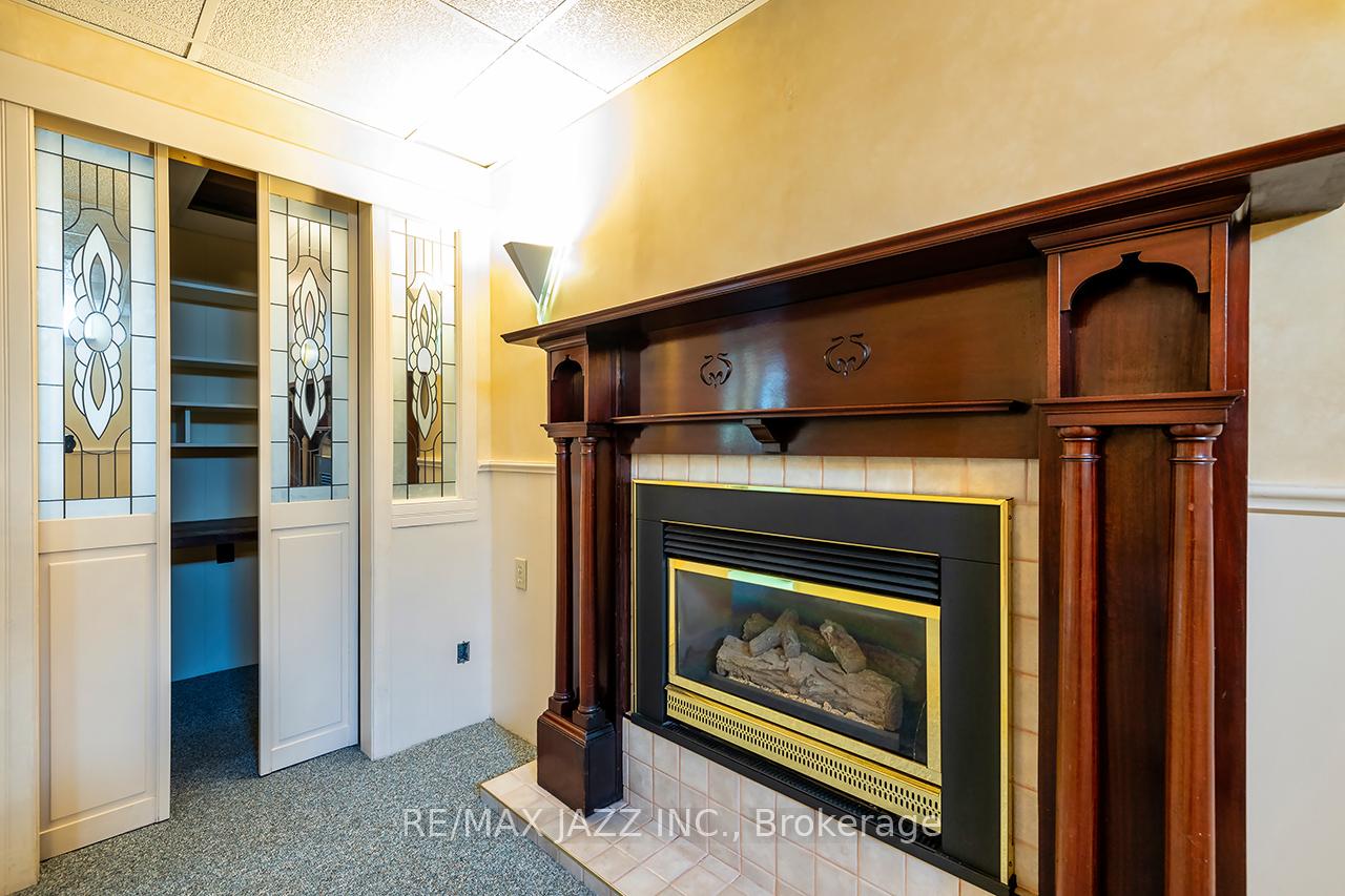 Photo 23 of 55 Regency Crescent, Whitby, Downtown Whitby — HOMEH