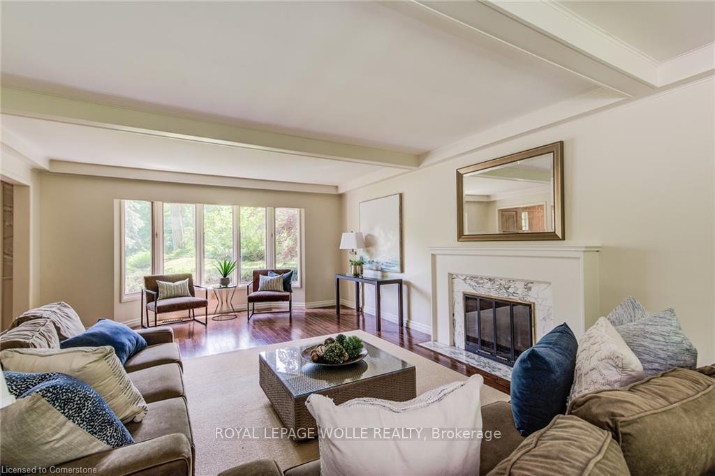 Photo 12 of 368 Warrington Drive, Waterloo — HOMEH