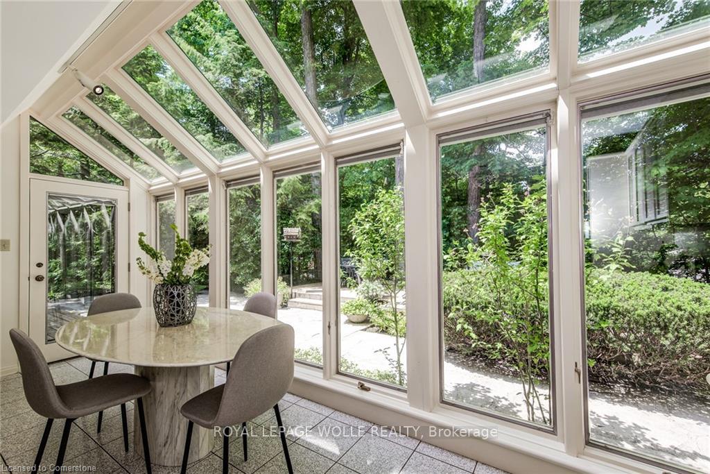 Photo 22 of 368 Warrington Drive, Waterloo — HOMEH