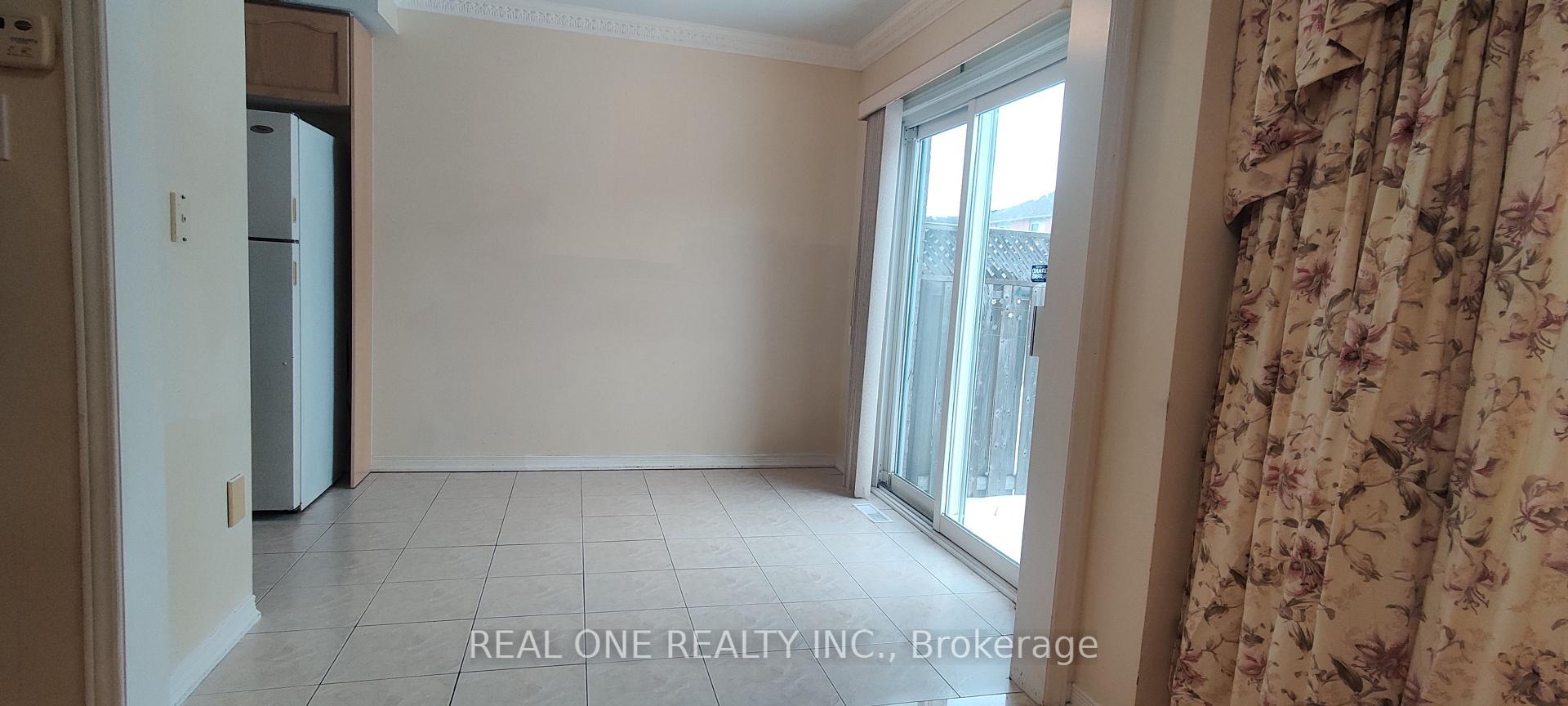 Photo 6 of 45 Devonwood Drive, Markham, Berczy — HOMEH