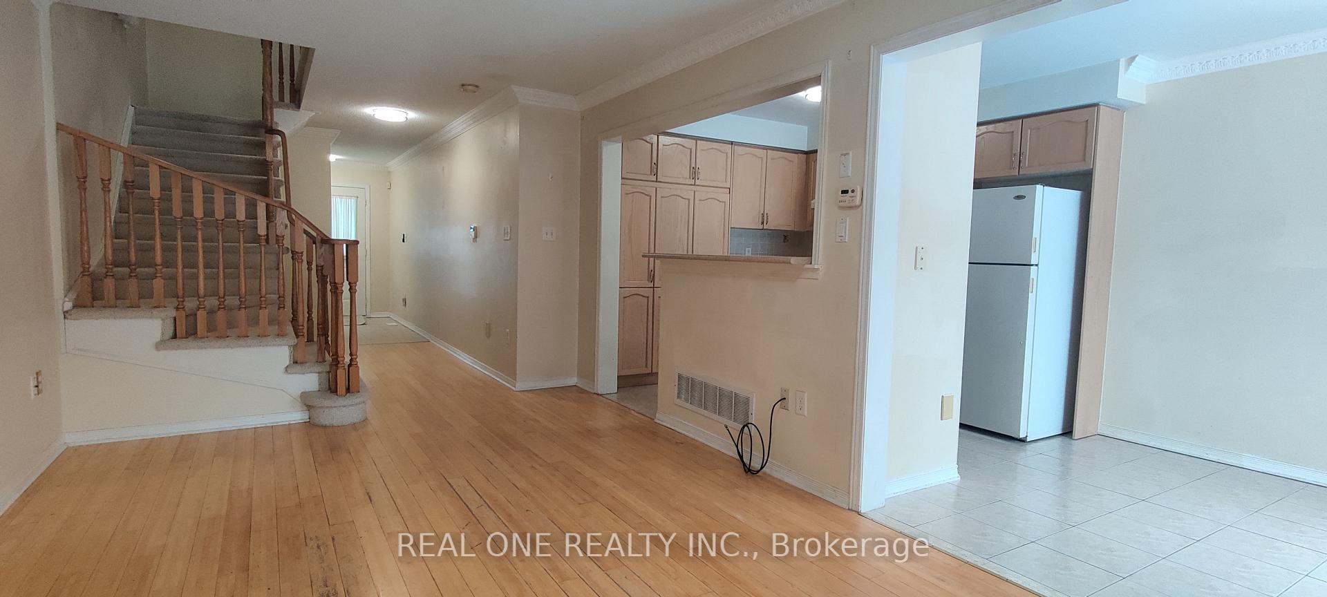 Photo 9 of 45 Devonwood Drive, Markham, Berczy — HOMEH