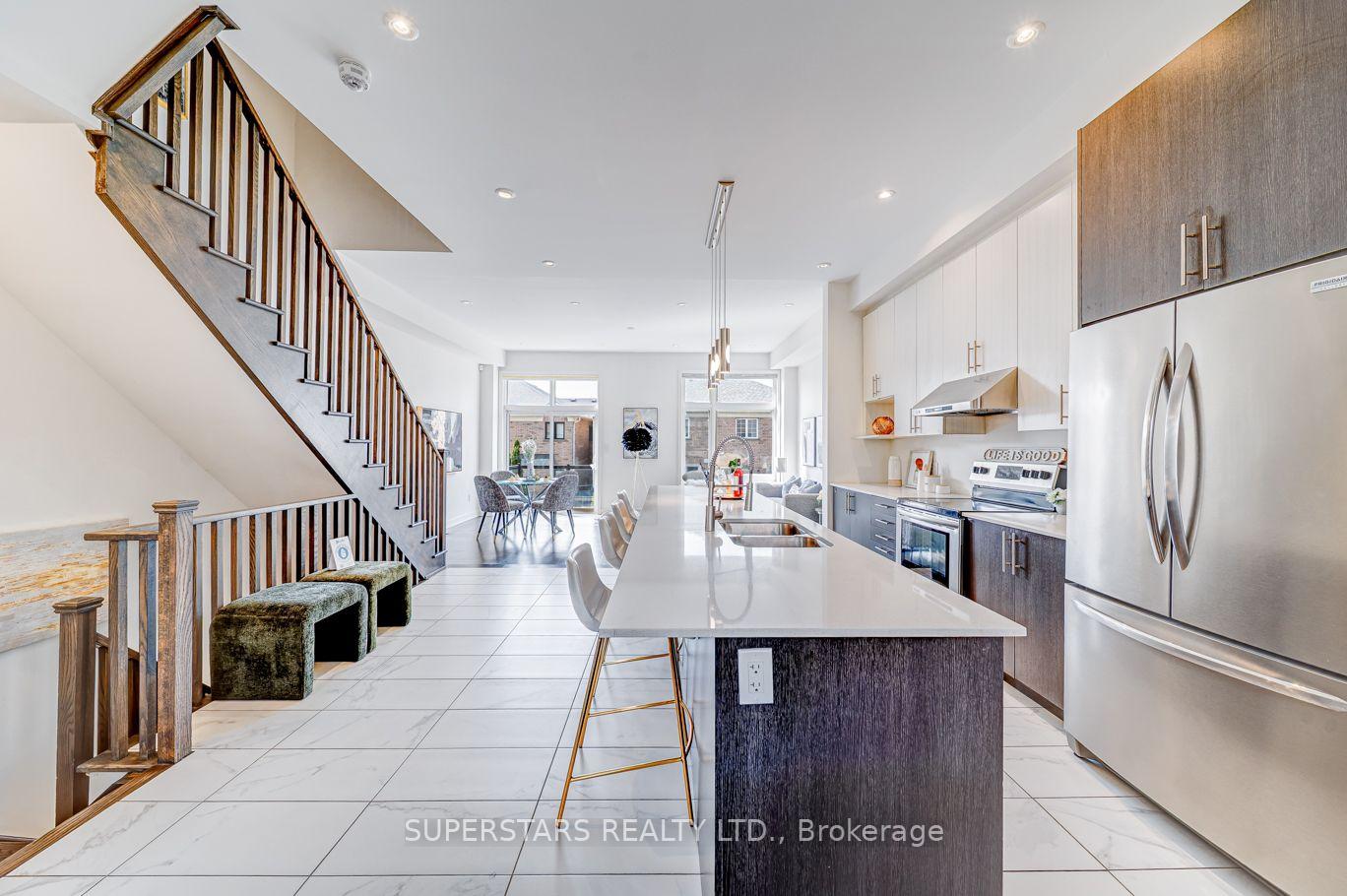 Photo 8 of 9 Benoit Street, Vaughan, Vellore Village — HOMEH
