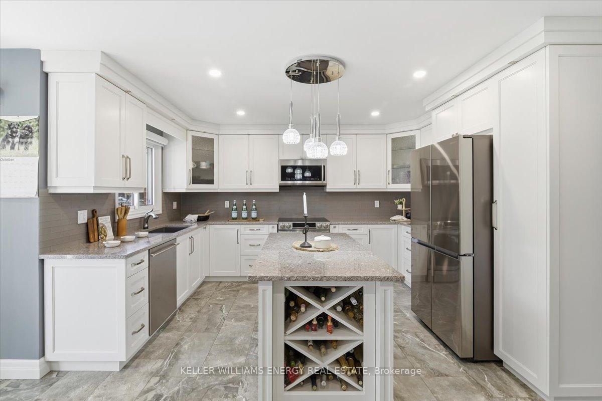 Photo 9 of 29 Braebrook Drive, Whitby, Rolling Acres — HOMEH