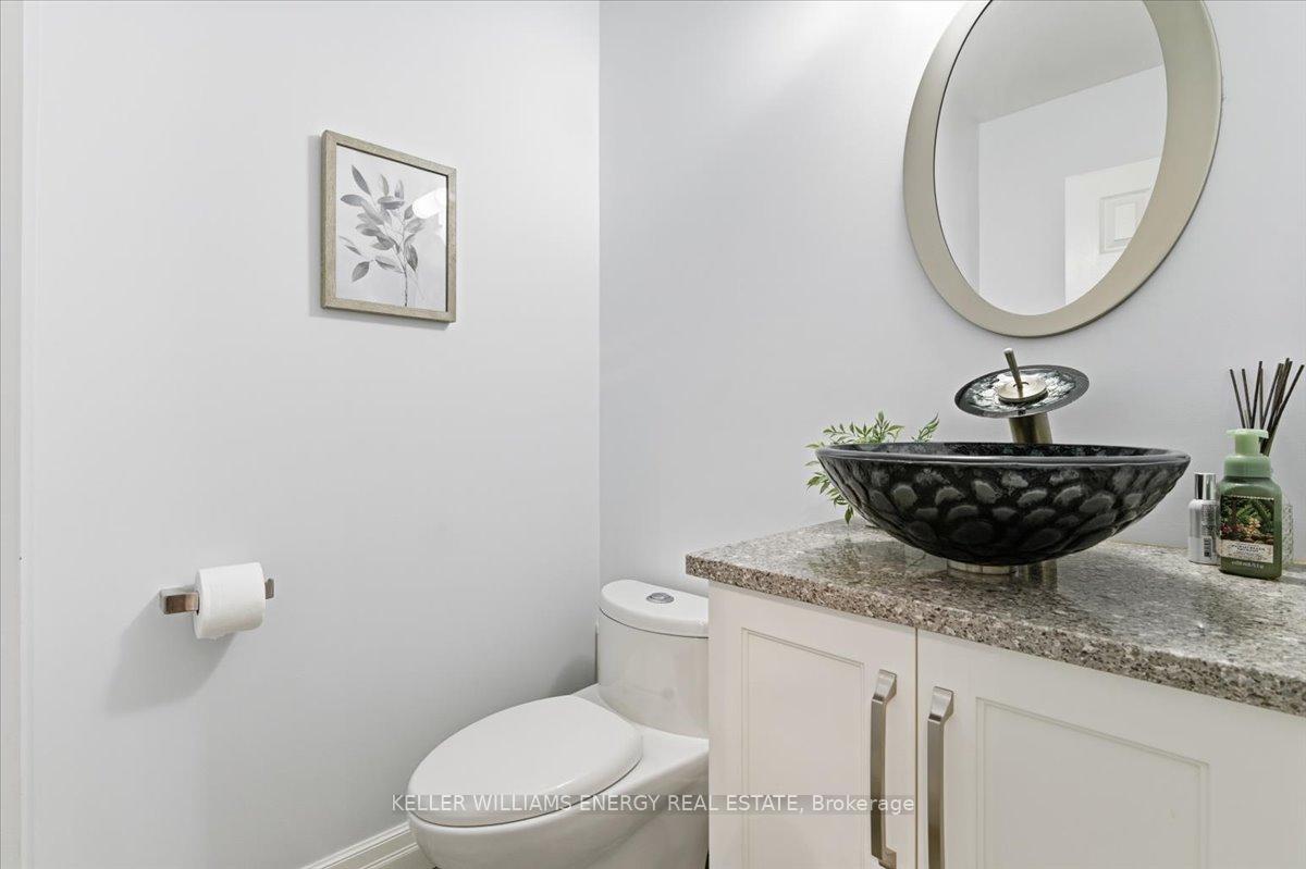 Photo 14 of 29 Braebrook Drive, Whitby, Rolling Acres — HOMEH