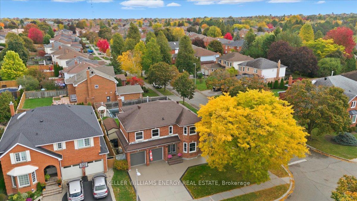 Photo 33 of 29 Braebrook Drive, Whitby, Rolling Acres — HOMEH