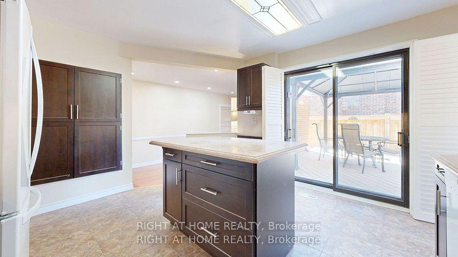 Photo 11 of Unit Upper, 38 Colette Drive, Whitby, Downtown Whitby — HOMEH