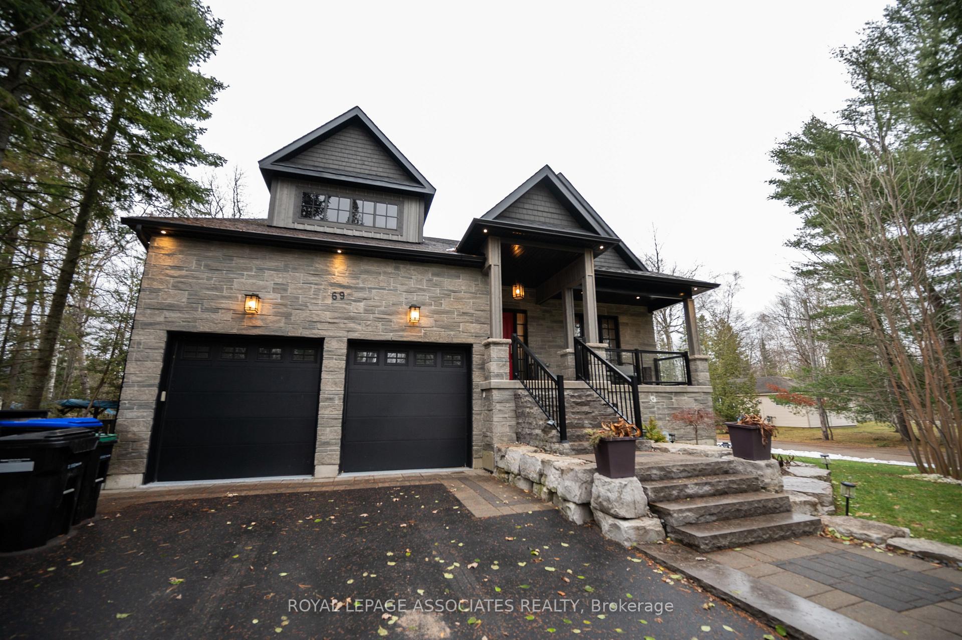 Photo 2 of 69 34th Street N, Wasaga Beach — HOMEH