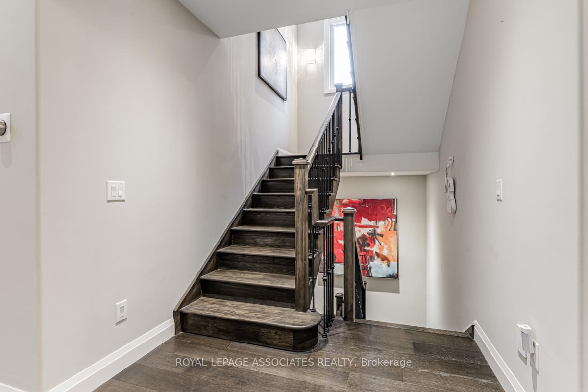 Photo 16 of 69 34th Street N, Wasaga Beach — HOMEH