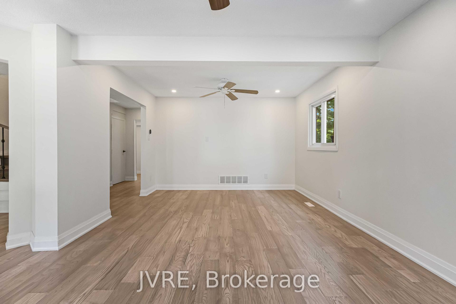 Photo 7 of 263 Wright Crescent, Ajax, Central — HOMEH