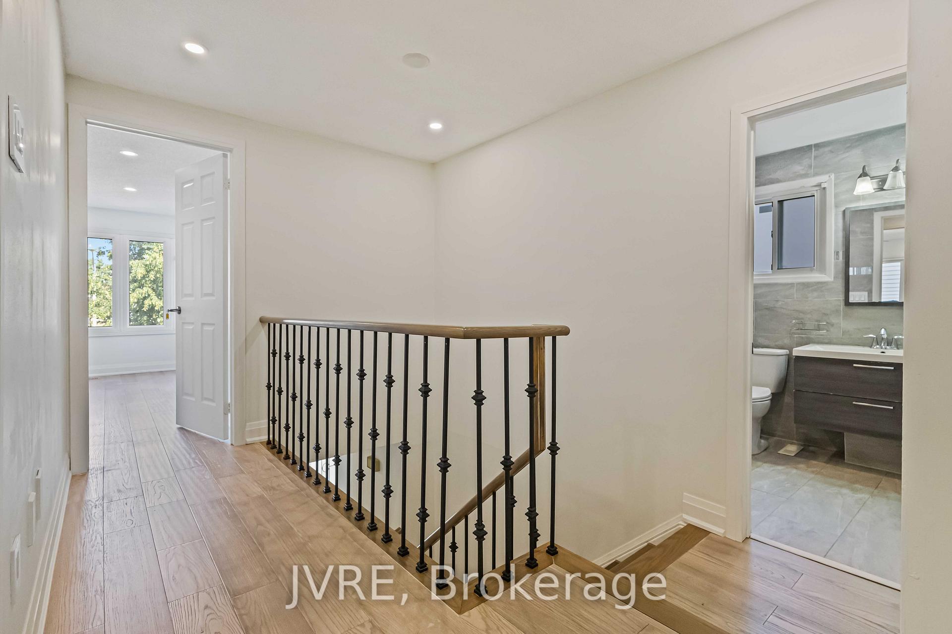 Photo 45 of 263 Wright Crescent, Ajax, Central — HOMEH