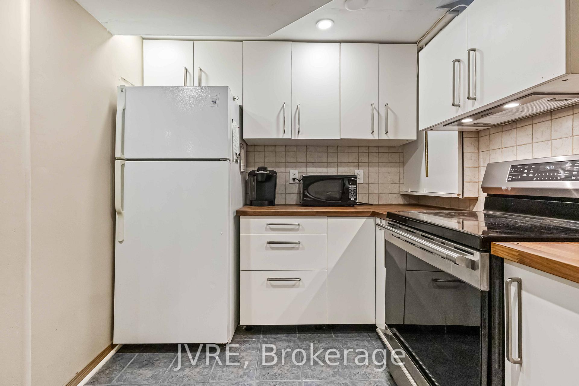 Photo 41 of 263 Wright Crescent, Ajax, Central — HOMEH