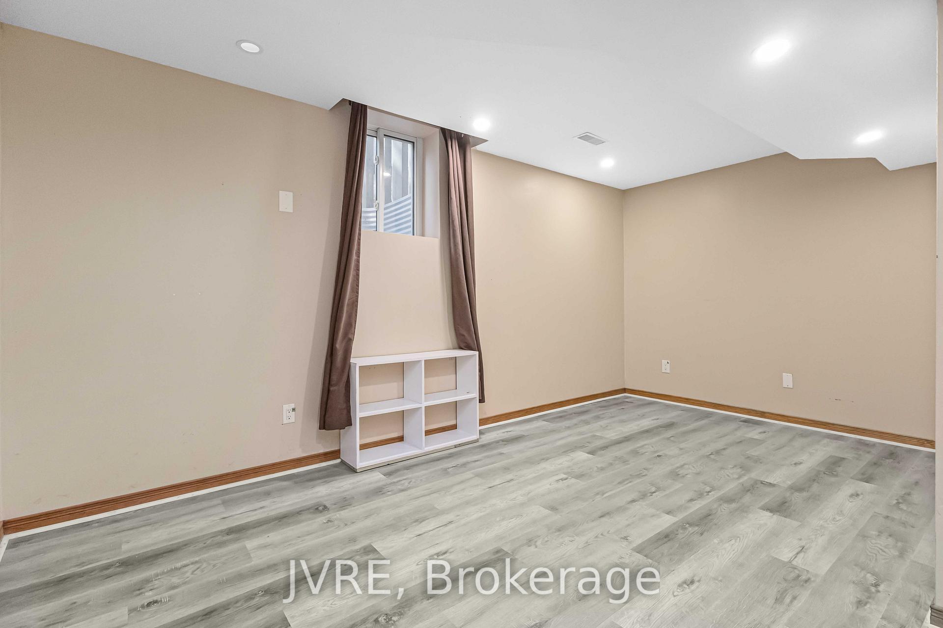 Photo 43 of 263 Wright Crescent, Ajax, Central — HOMEH