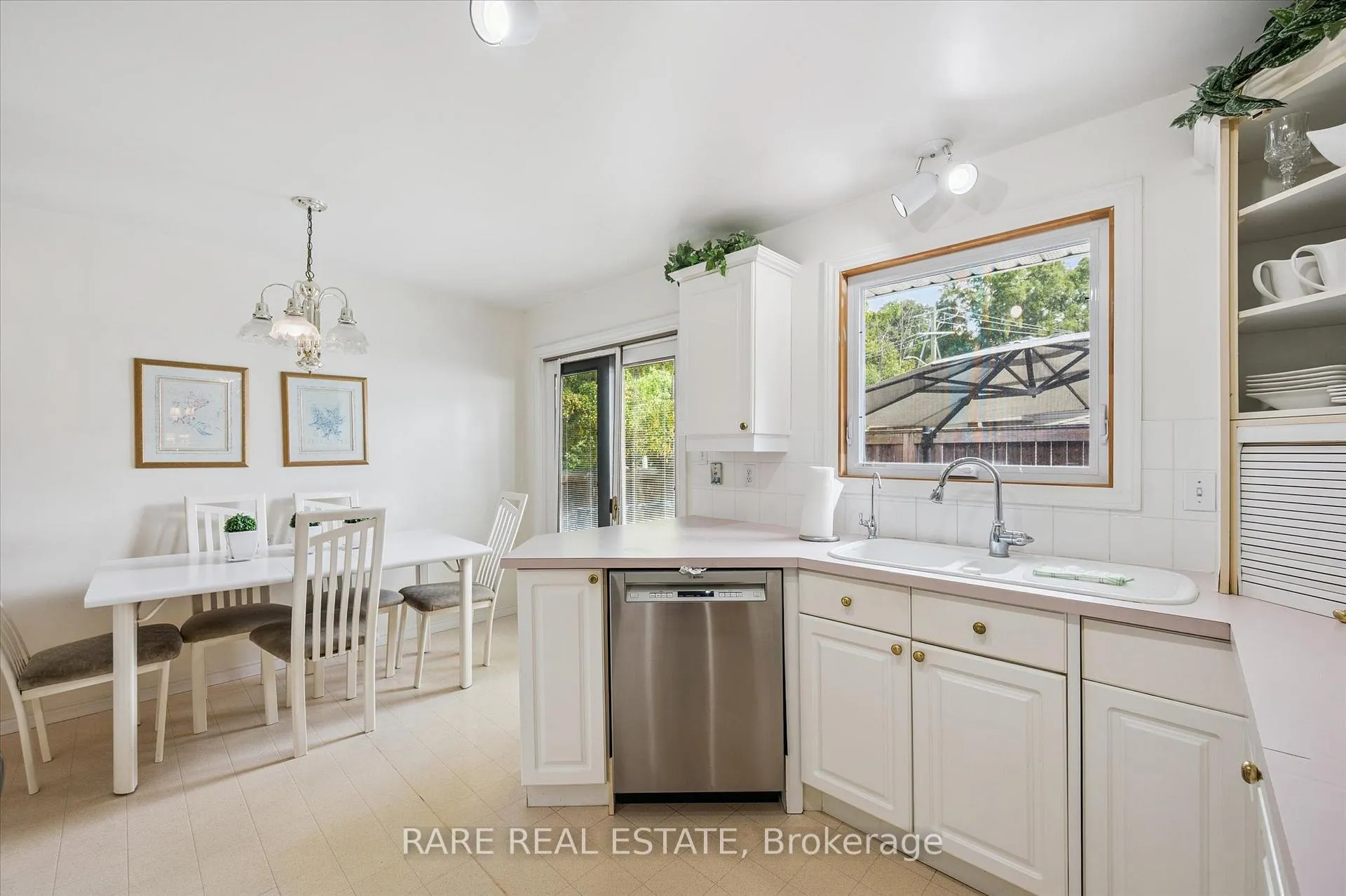 Photo 16 of 1 Sunset Place, Woolwich — HOMEH