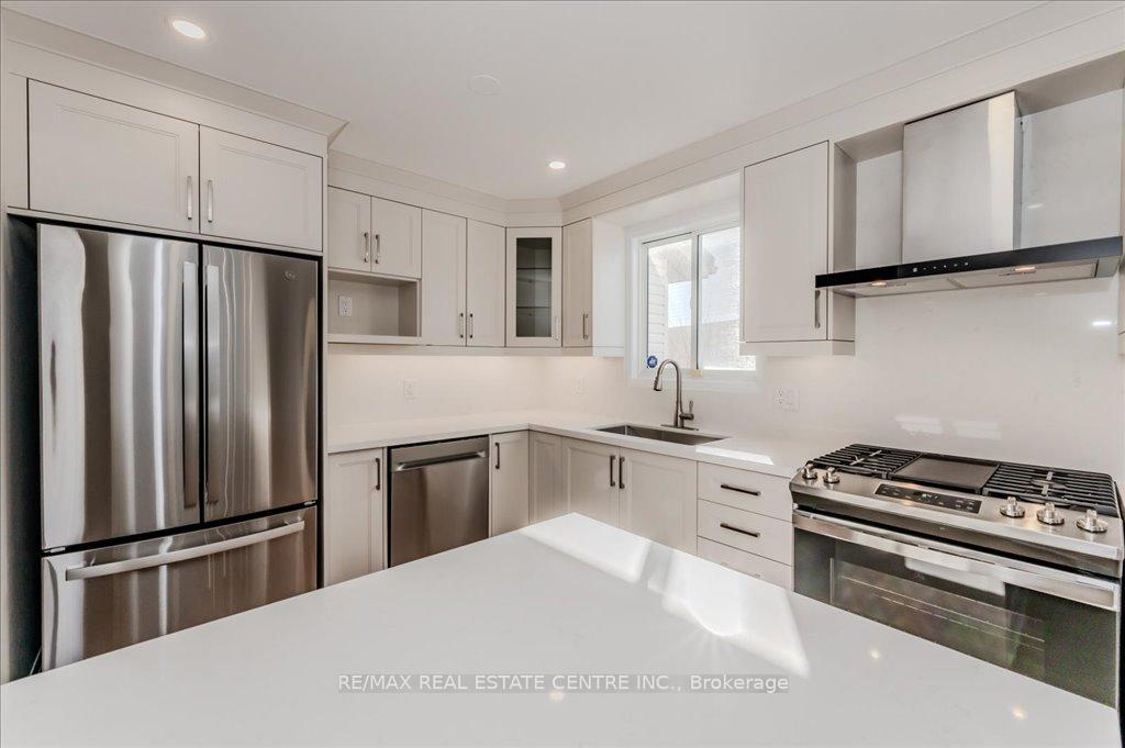 Photo 13 of 235 Pastern Trail, Waterloo — HOMEH