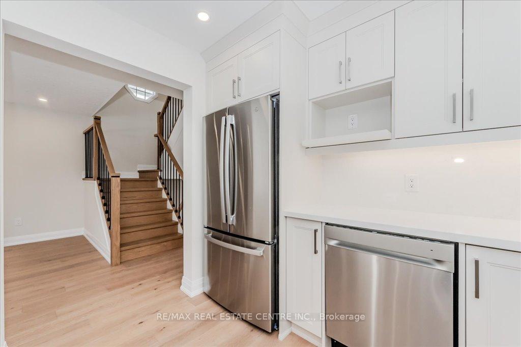 Photo 15 of 235 Pastern Trail, Waterloo — HOMEH