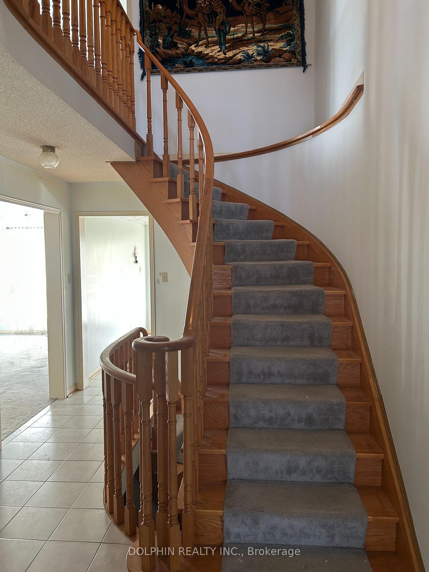 Photo 3 of 115 Elson Street, Markham, Middlefield — HOMEH