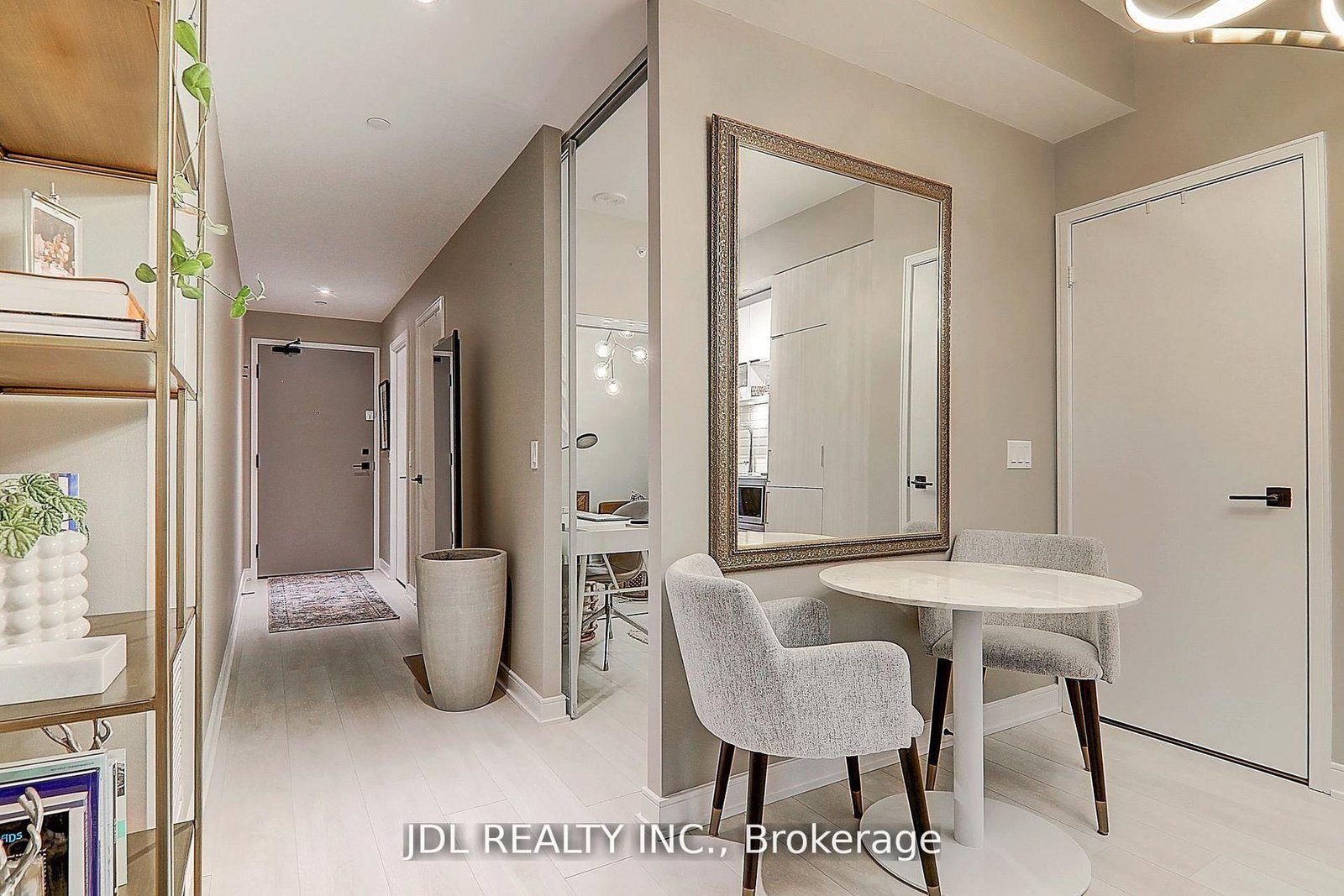 Photo 4 of Unit 918, 60 Tannery Rd, Toronto, Waterfront Communities — HOMEH