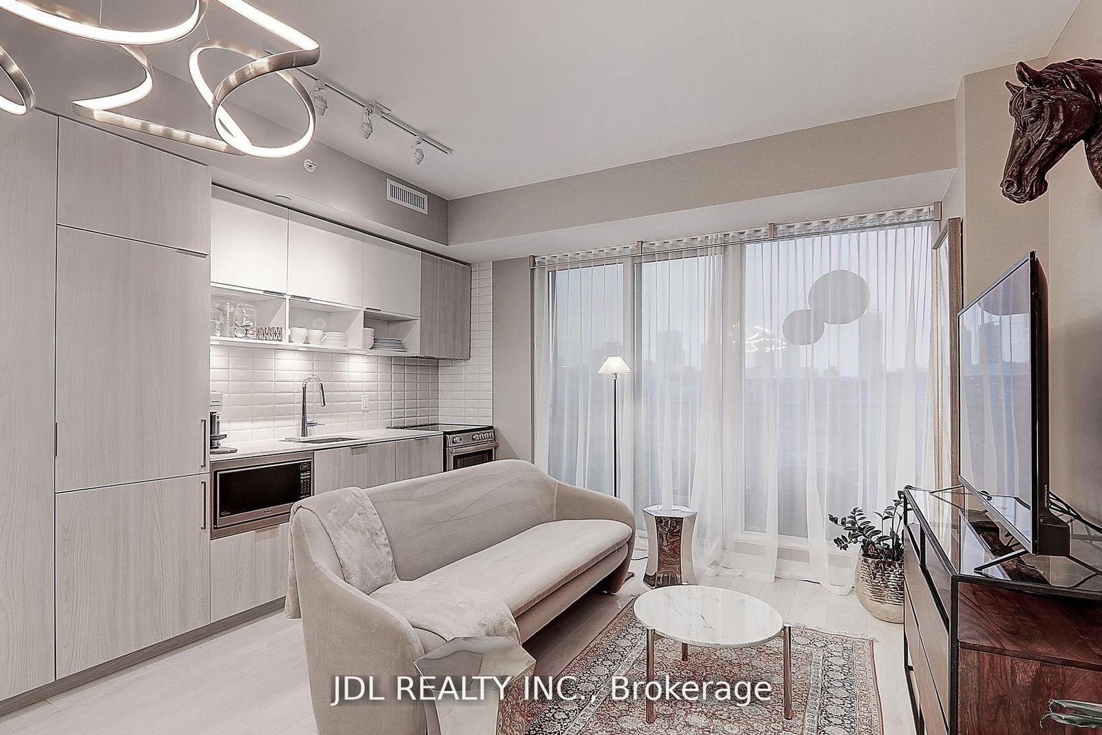 Photo 10 of Unit 918, 60 Tannery Rd, Toronto, Waterfront Communities — HOMEH