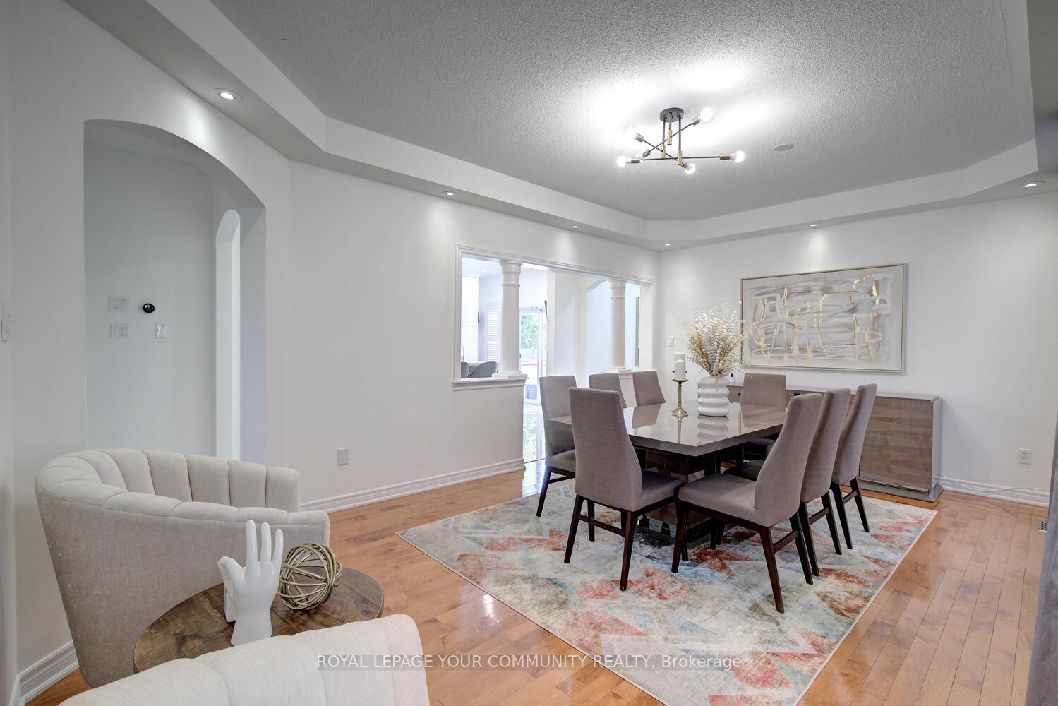 Photo 12 of 127 Golden Forest Road, Vaughan, Patterson — HOMEH